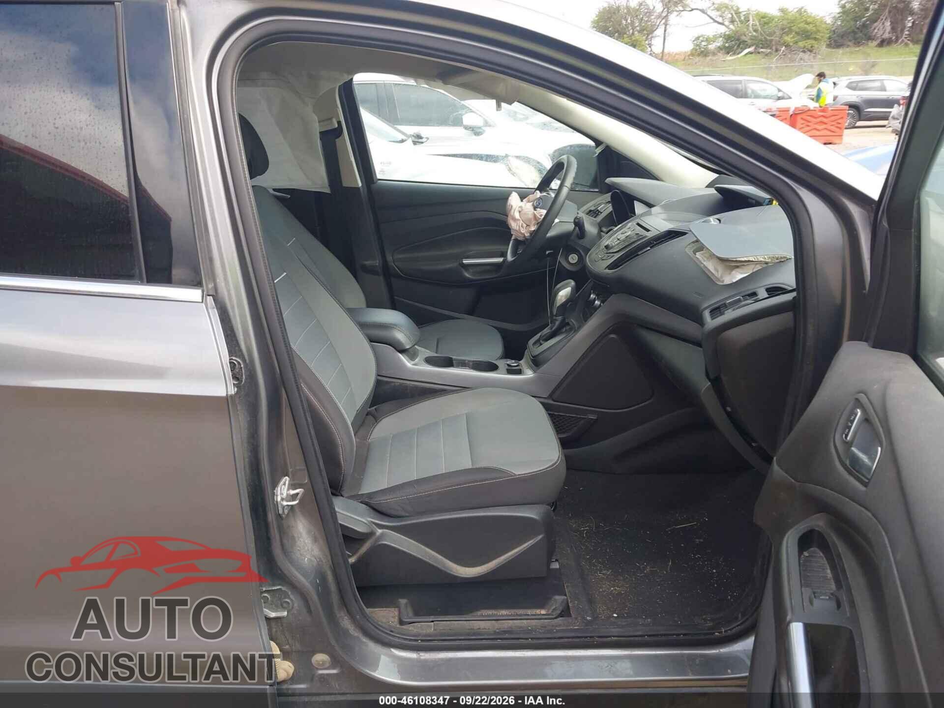 FORD ESCAPE 2014 - 1FMCU0GX4EUE52176