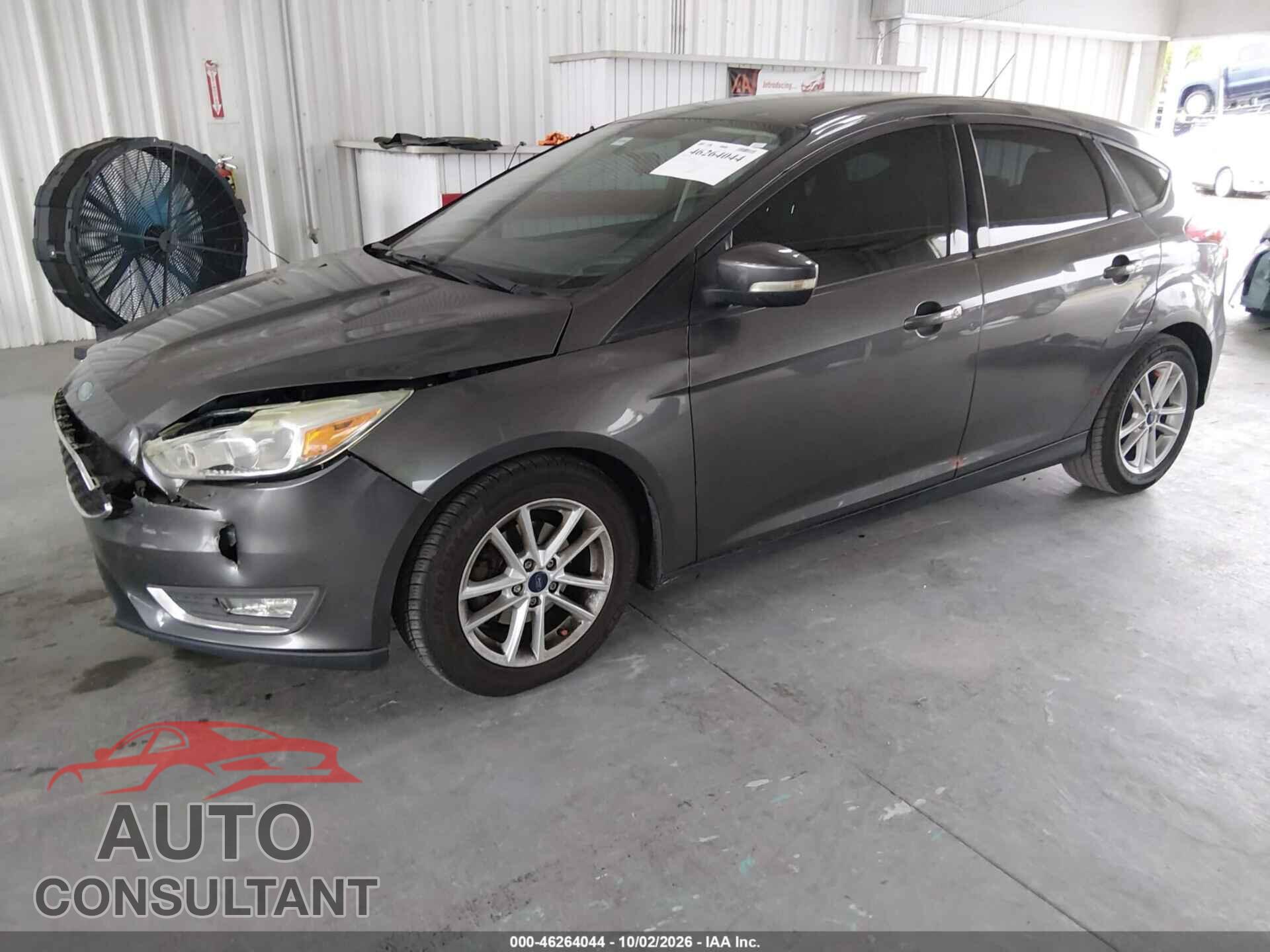 FORD FOCUS 2015 - 1FADP3K23FL307432