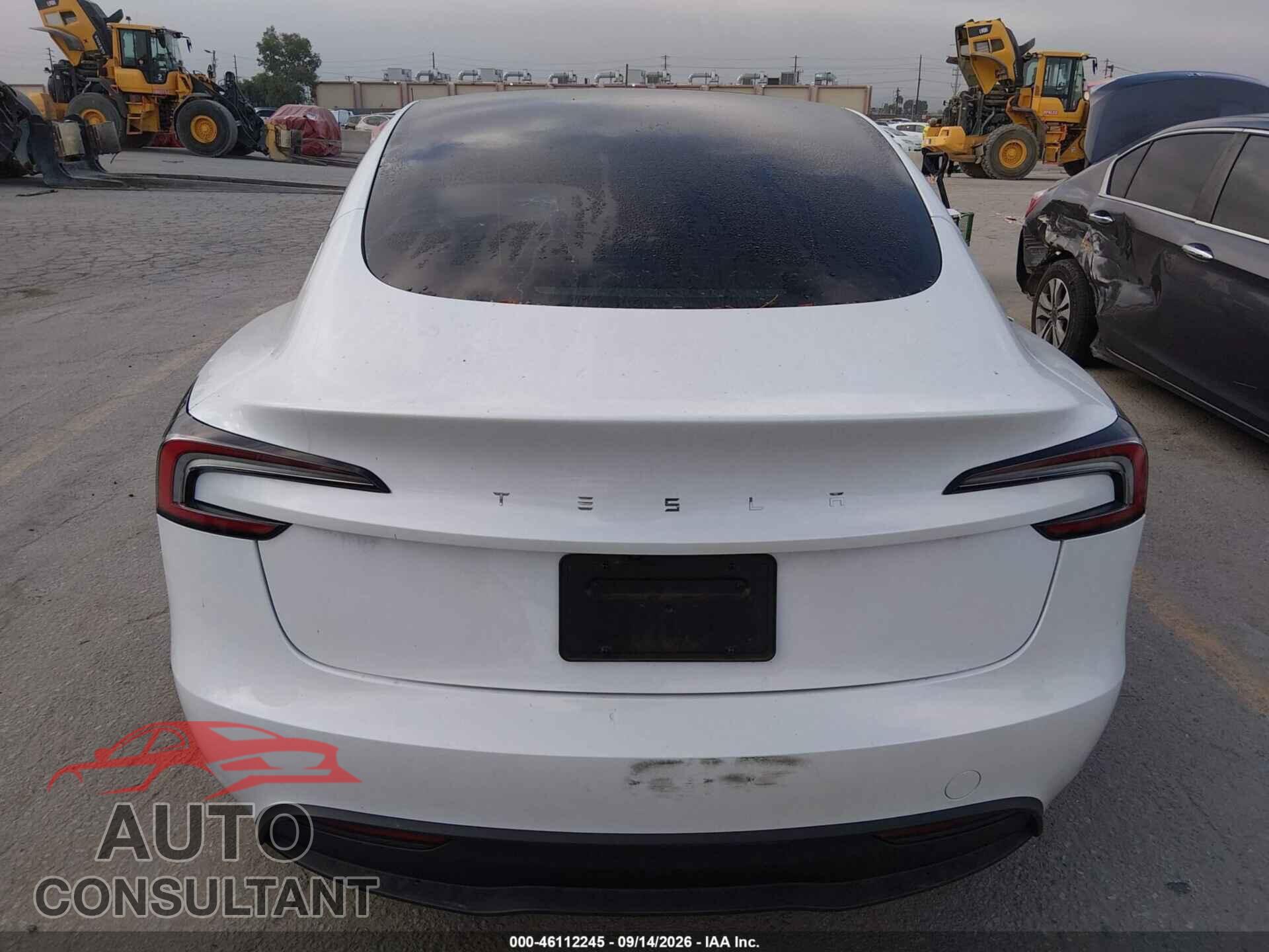 TESLA MODEL 3 2025 - 5YJ3E1EA3SF991043