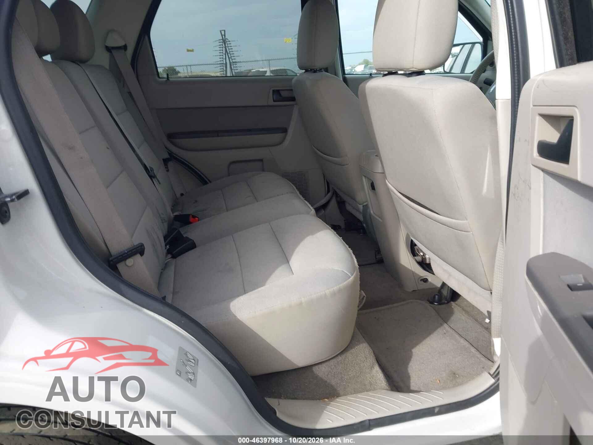 FORD ESCAPE 2011 - 1FMCU0D79BKA14877