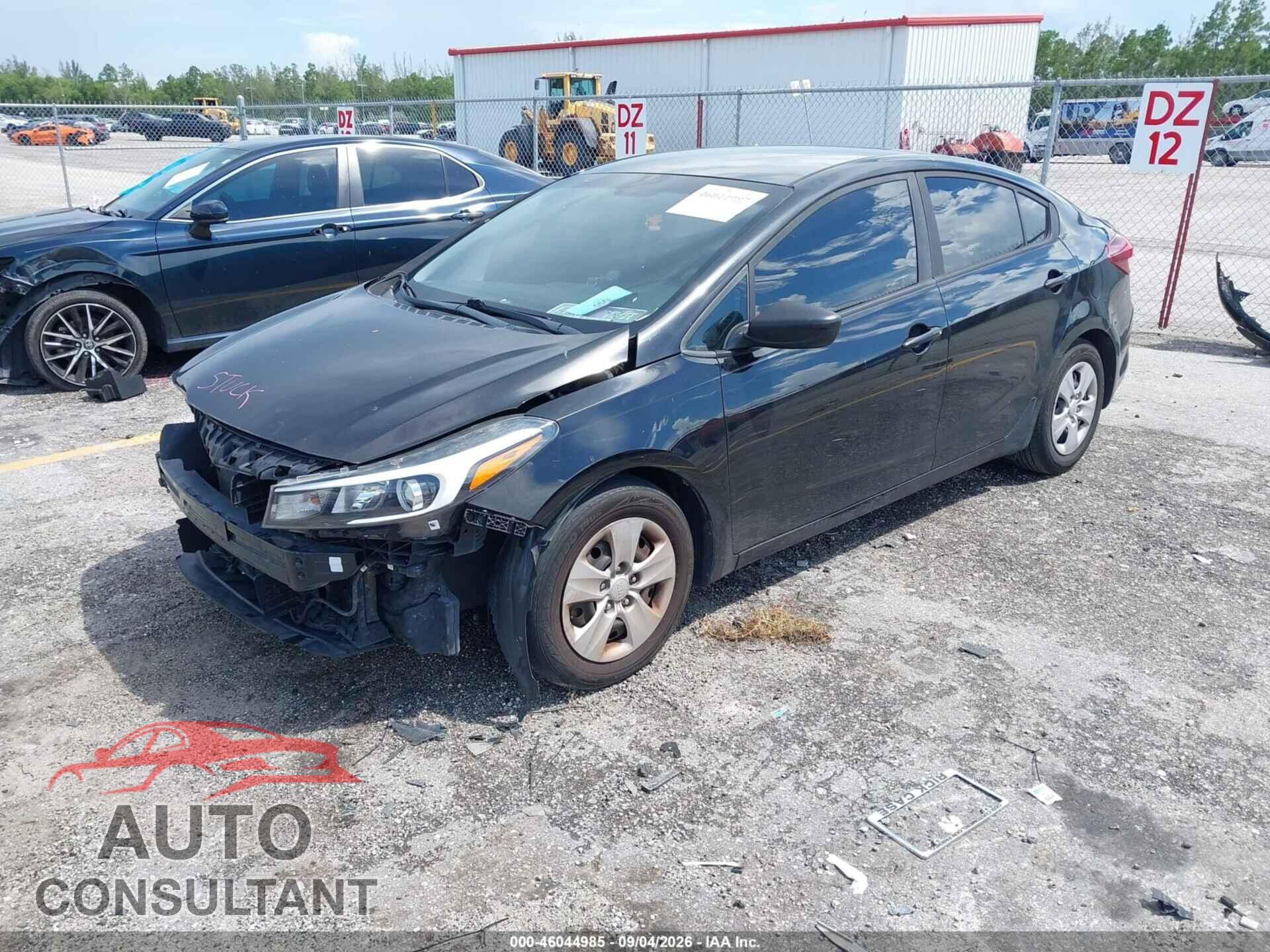 KIA FORTE 2017 - 3KPFK4A74HE145617