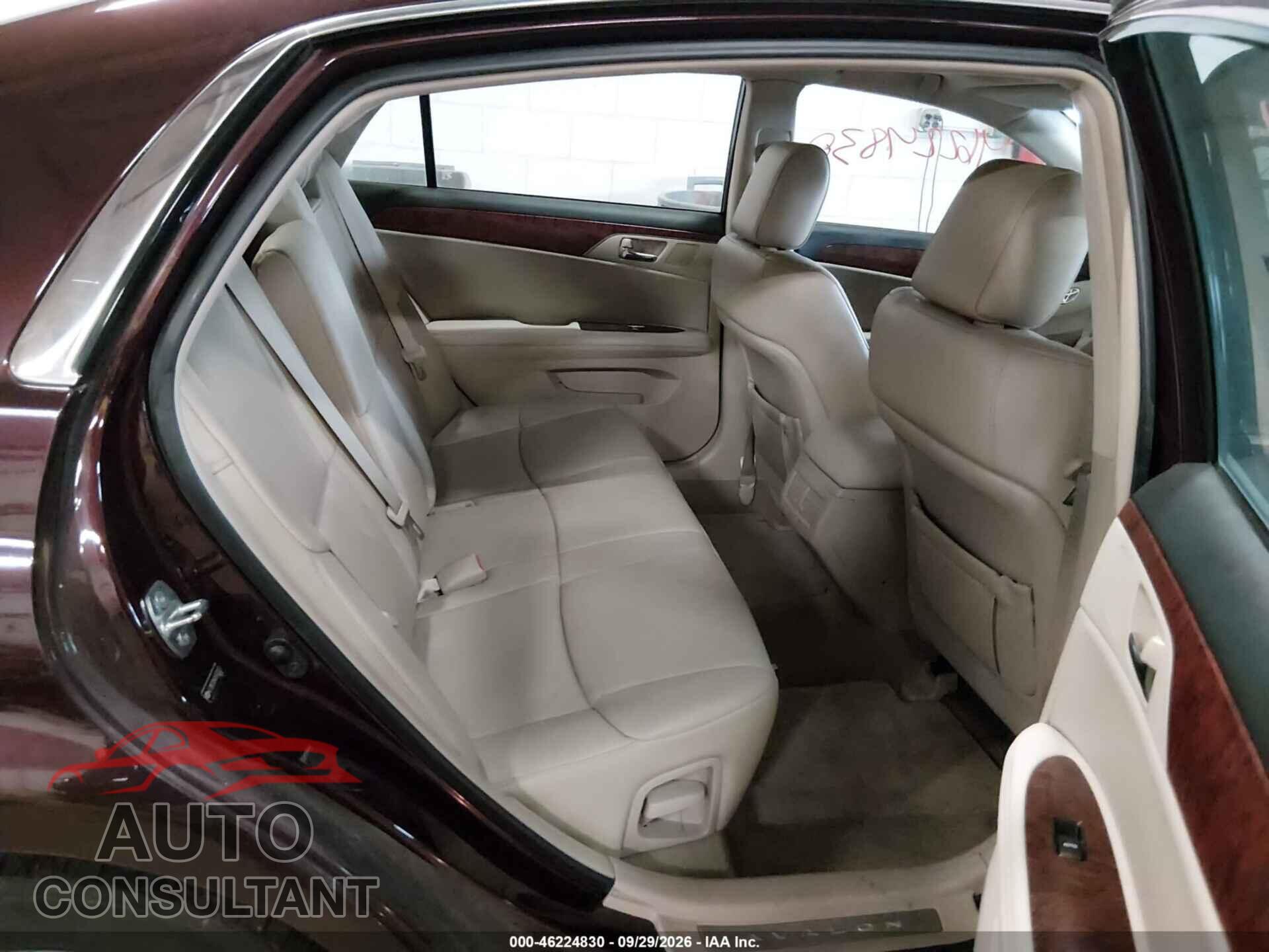 TOYOTA AVALON 2012 - 4T1BK3DB4CU452073