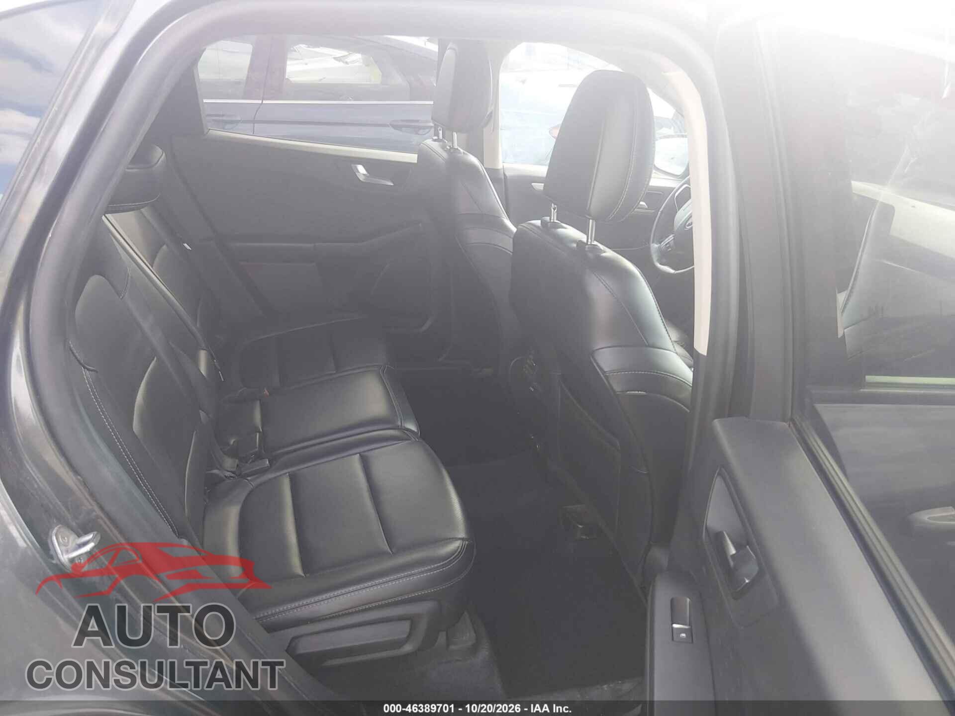 FORD ESCAPE 2020 - 1FMCU0H63LUA54640
