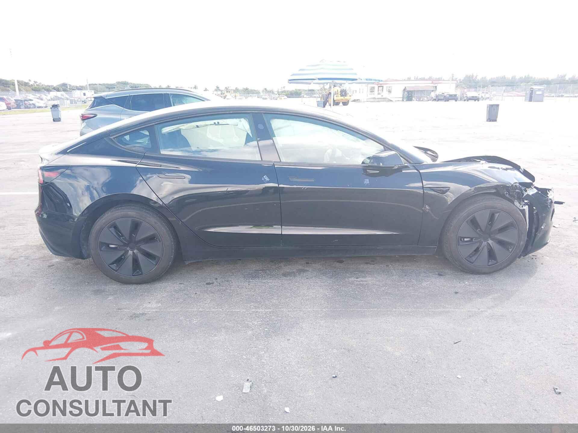 TESLA MODEL 3 2025 - 5YJ3E1EA2SF031051