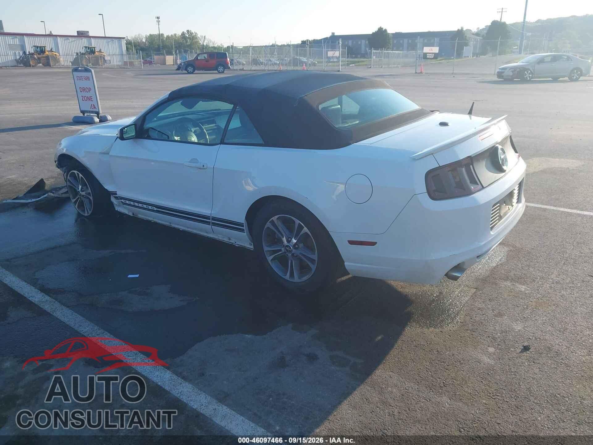 FORD MUSTANG 2014 - 1ZVBP8EM4E5295156