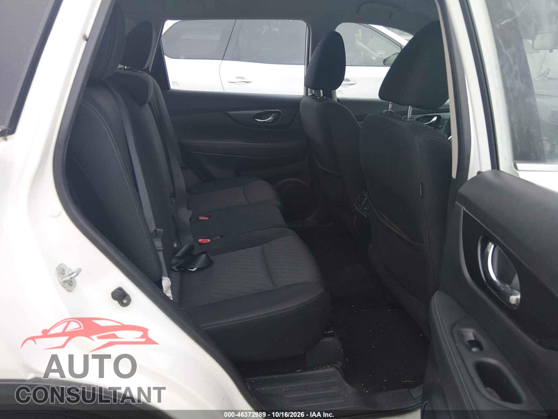 NISSAN ROGUE 2017 - KNMAT2MV7HP545869