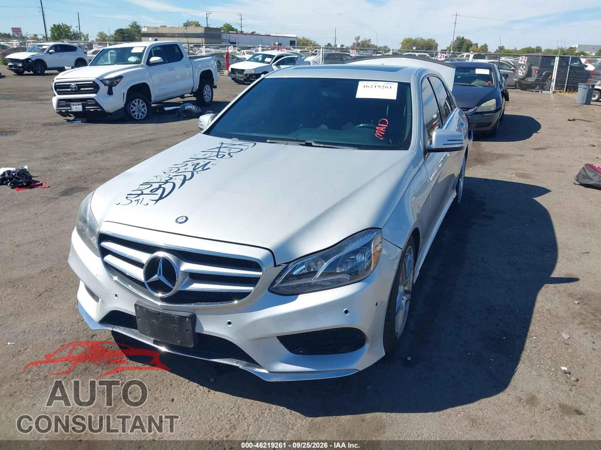 MERCEDES-BENZ E 2014 - WDDHF5KB1EB043390
