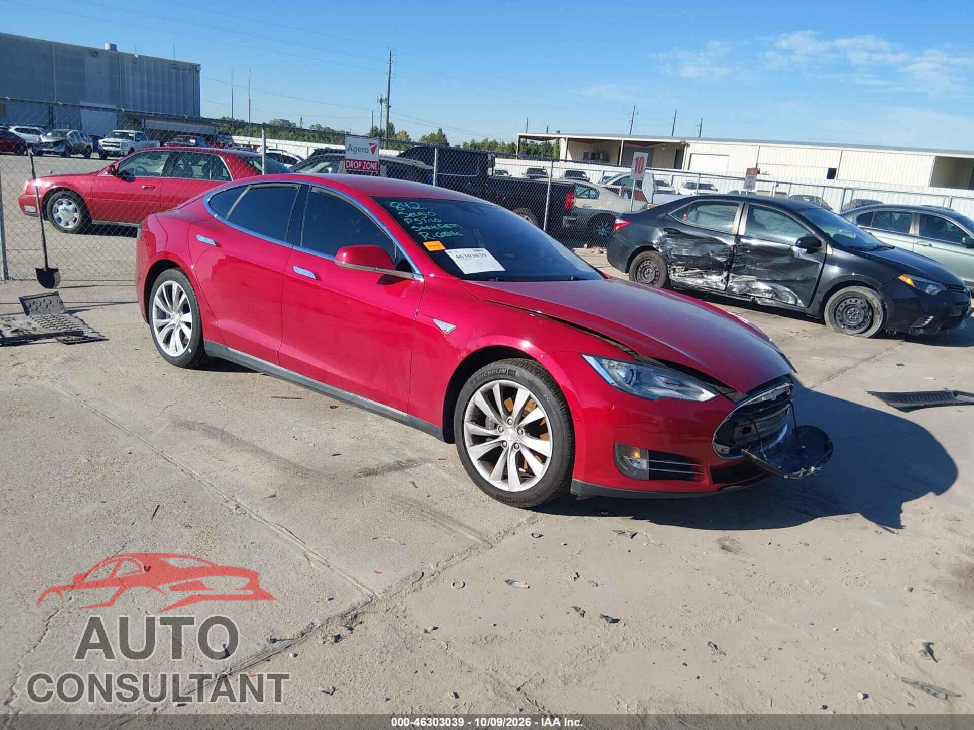 TESLA MODEL S 2014 - 5YJSA1H17EFP57110