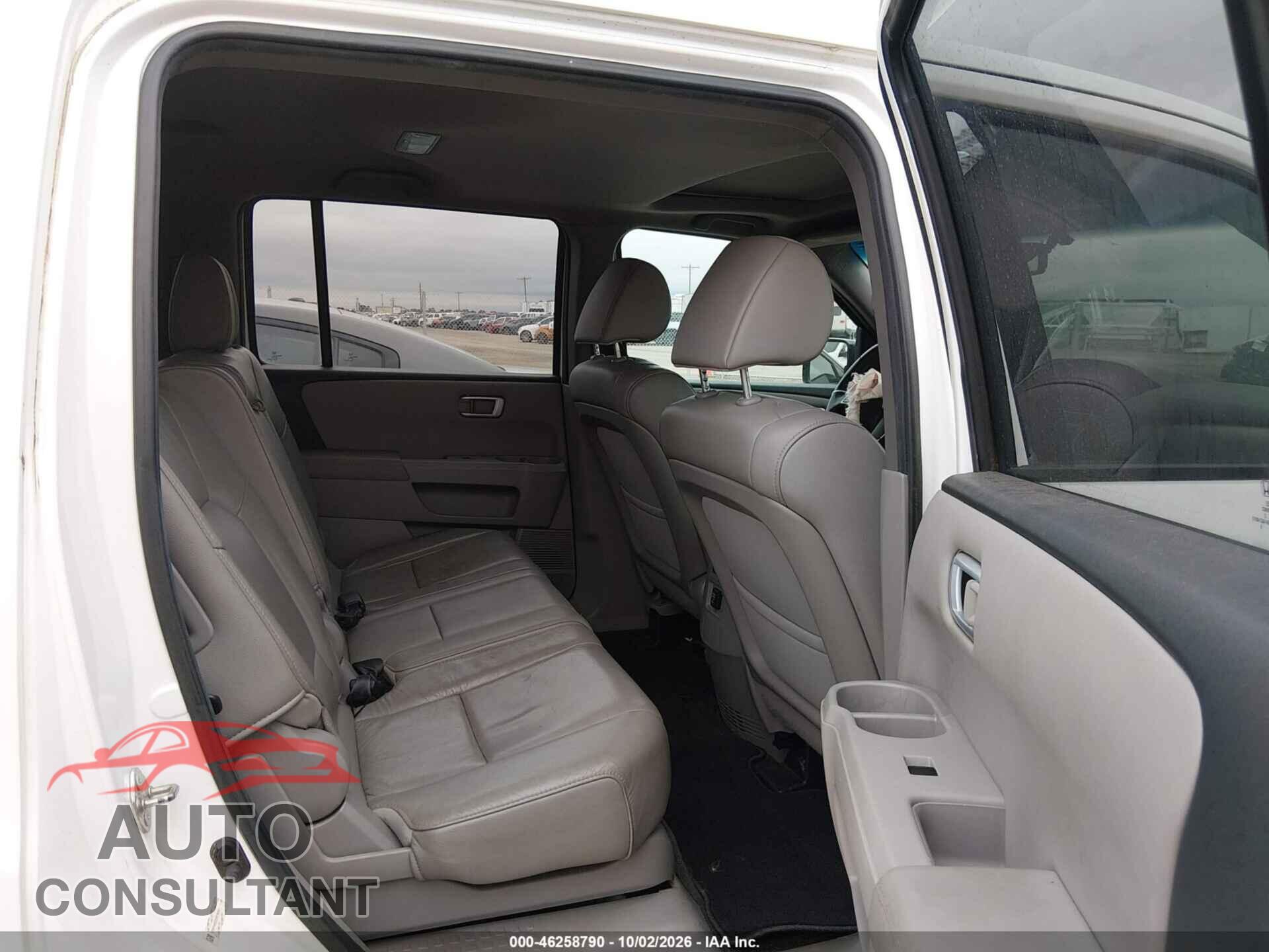 HONDA PILOT 2013 - 5FNYF4H55DB016260