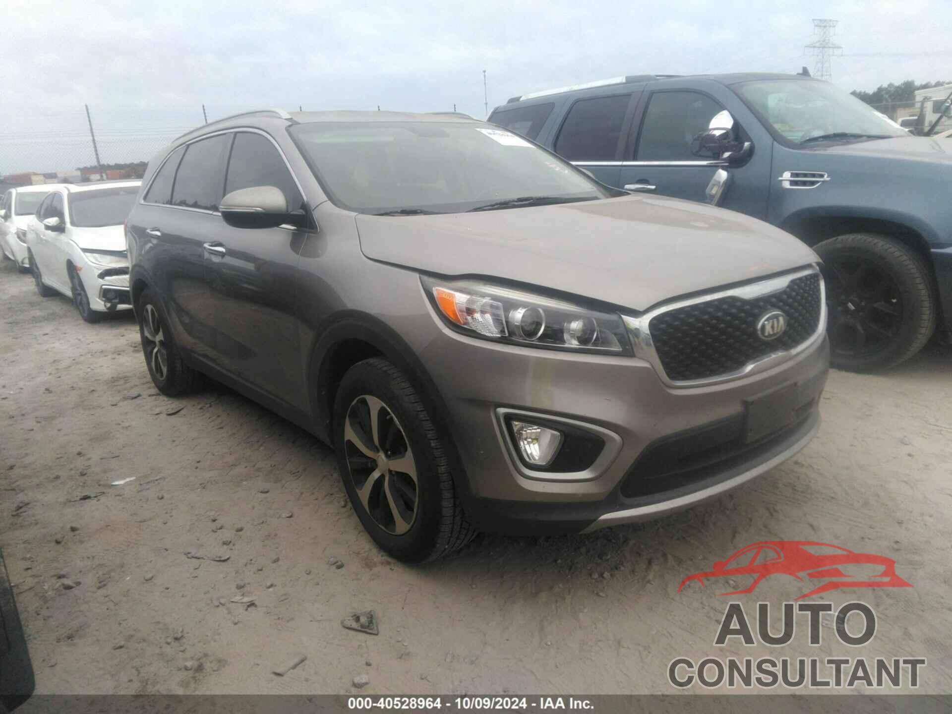 KIA SORENTO 2017 - 5XYPH4A53HG298364