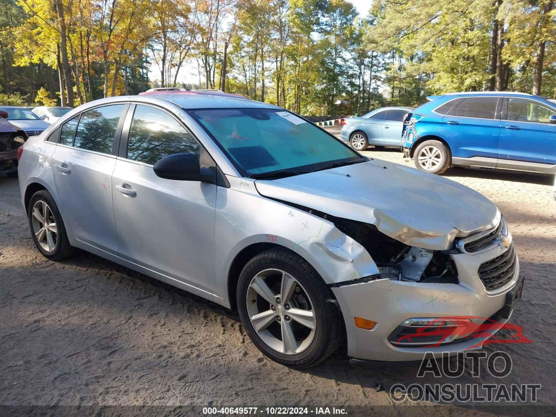 CHEVROLET CRUZE 2015 - 1G1PE5SB1F7265059