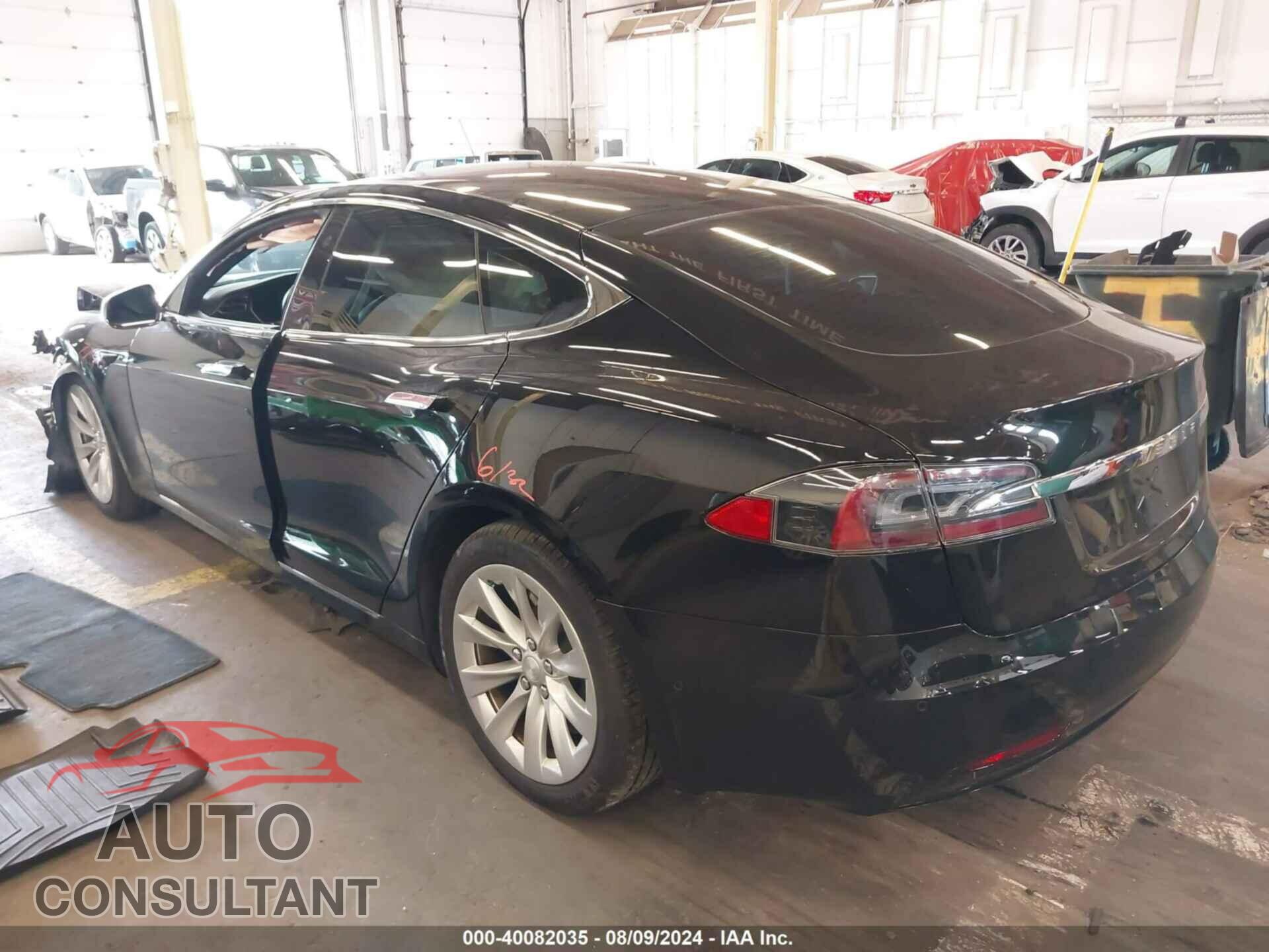 TESLA MODEL S 2017 - 5YJSA1E17HF201114