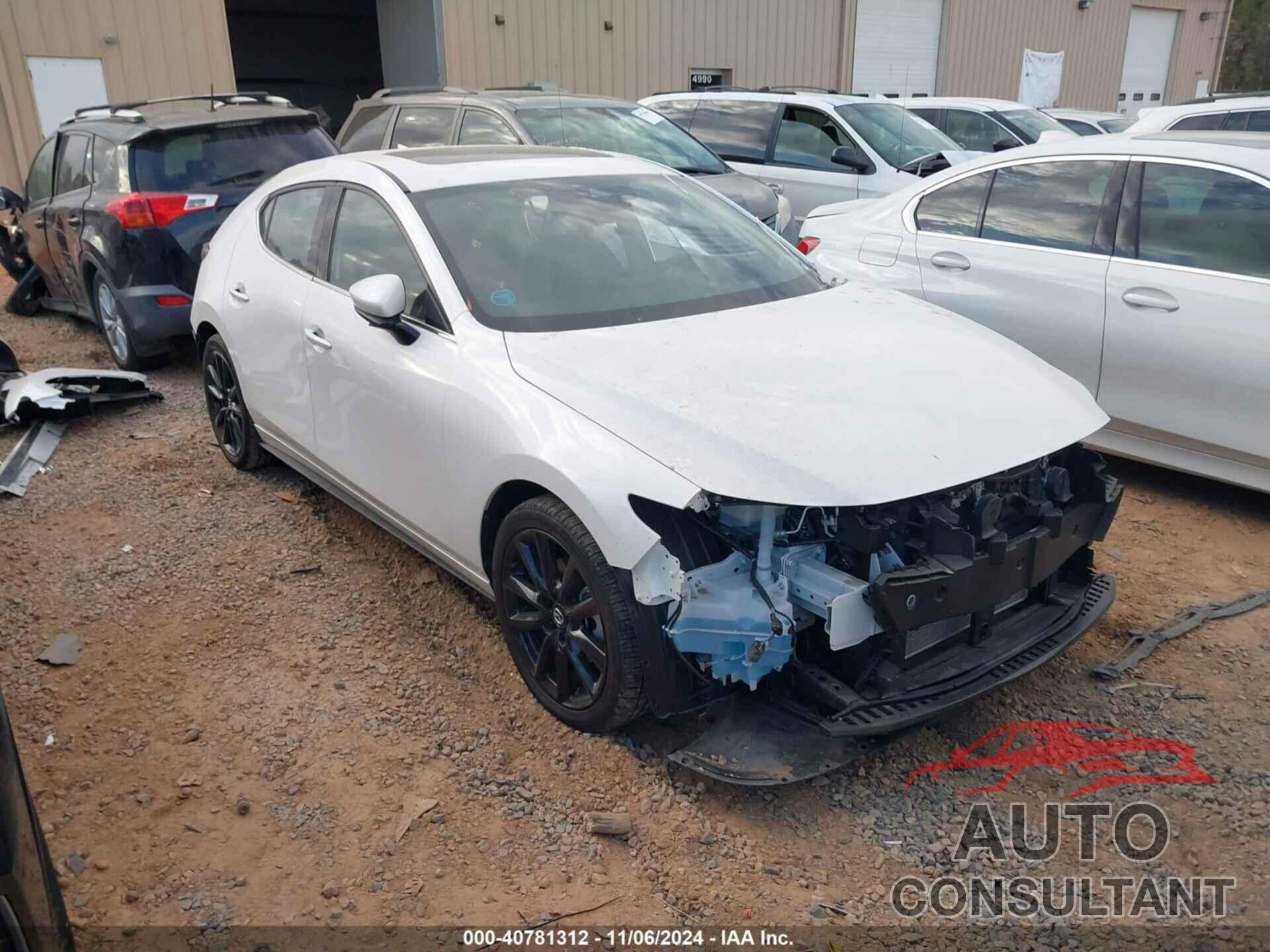 MAZDA MAZDA3 2022 - JM1BPBML3N1508226
