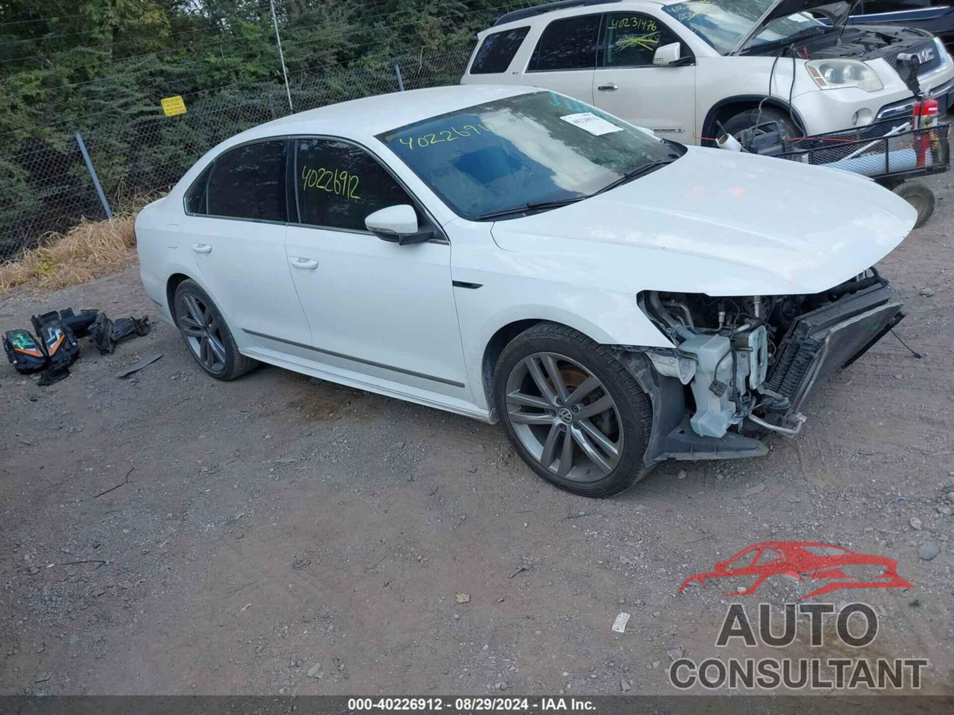 VOLKSWAGEN PASSAT 2017 - 1VWDT7A31HC004513