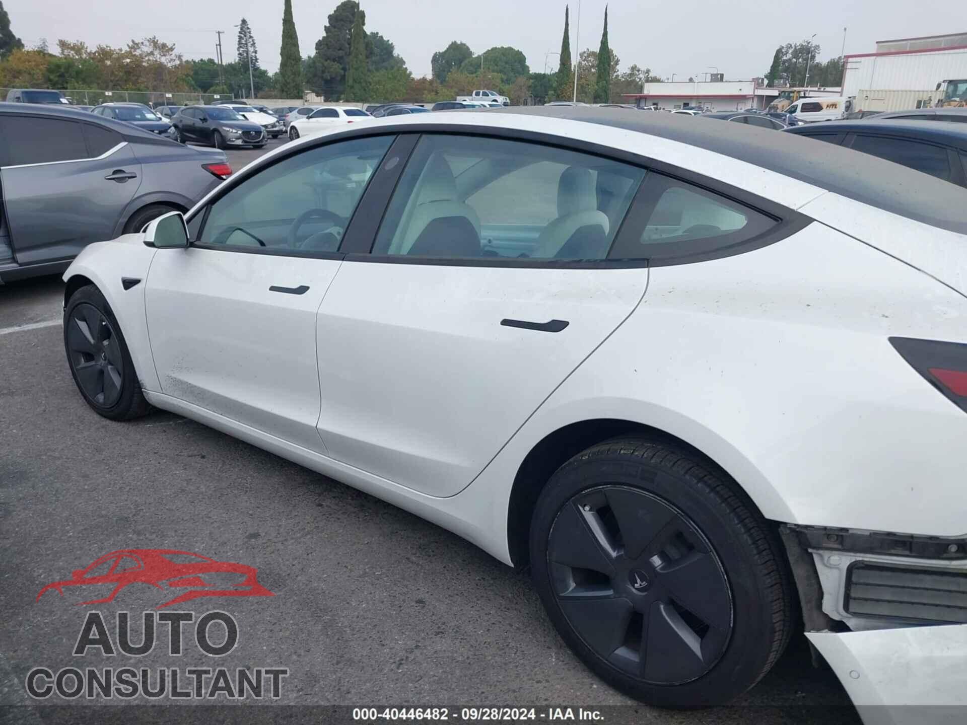 TESLA MODEL 3 2022 - 5YJ3E1EB2NF196014