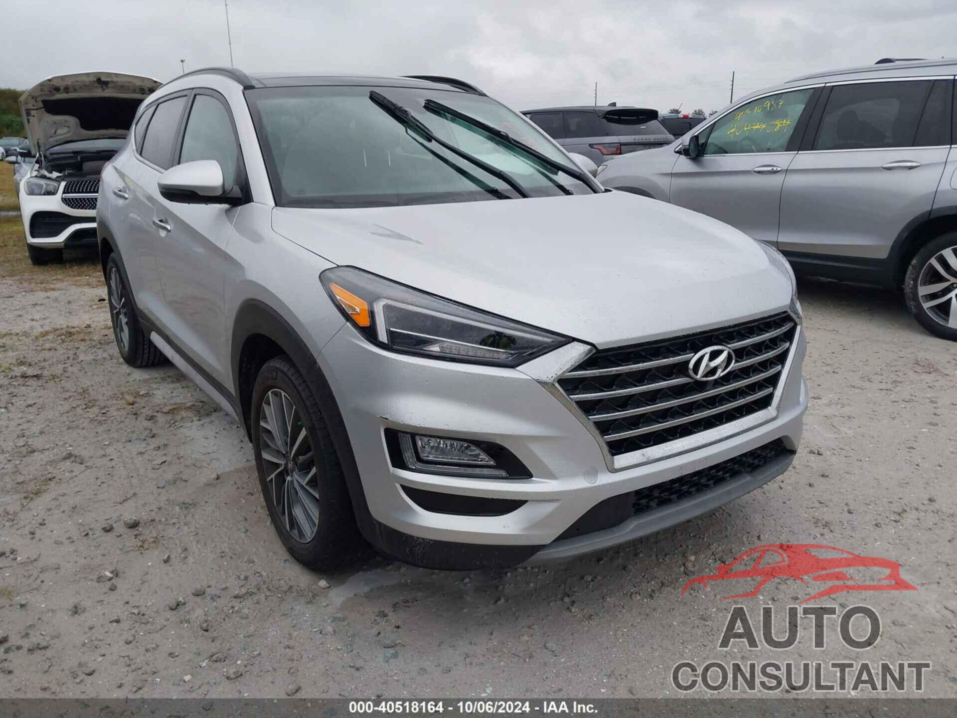 HYUNDAI TUCSON 2019 - KM8J33AL9KU045385