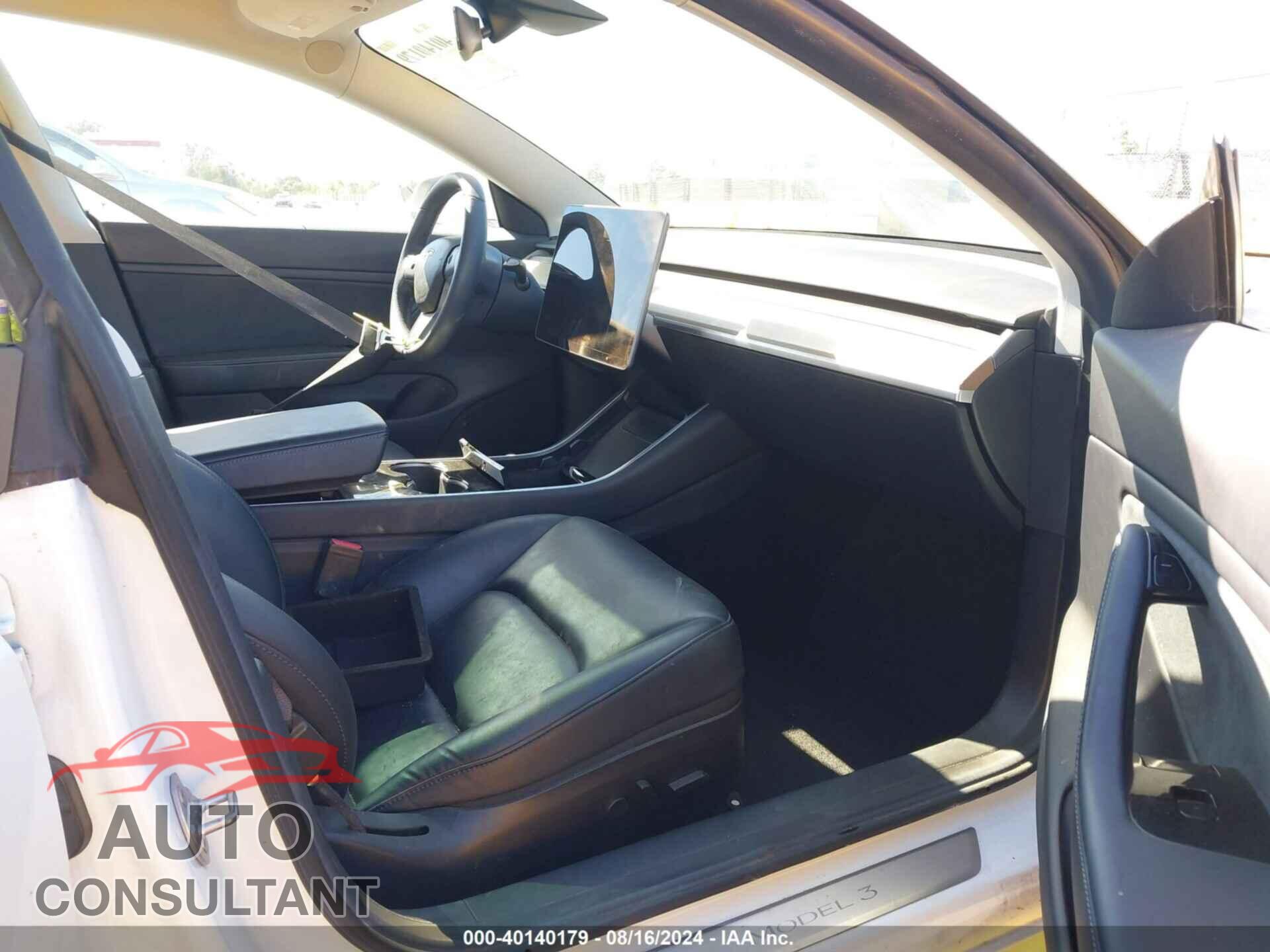 TESLA MODEL 3 2019 - 5YJ3E1EA3KF466807