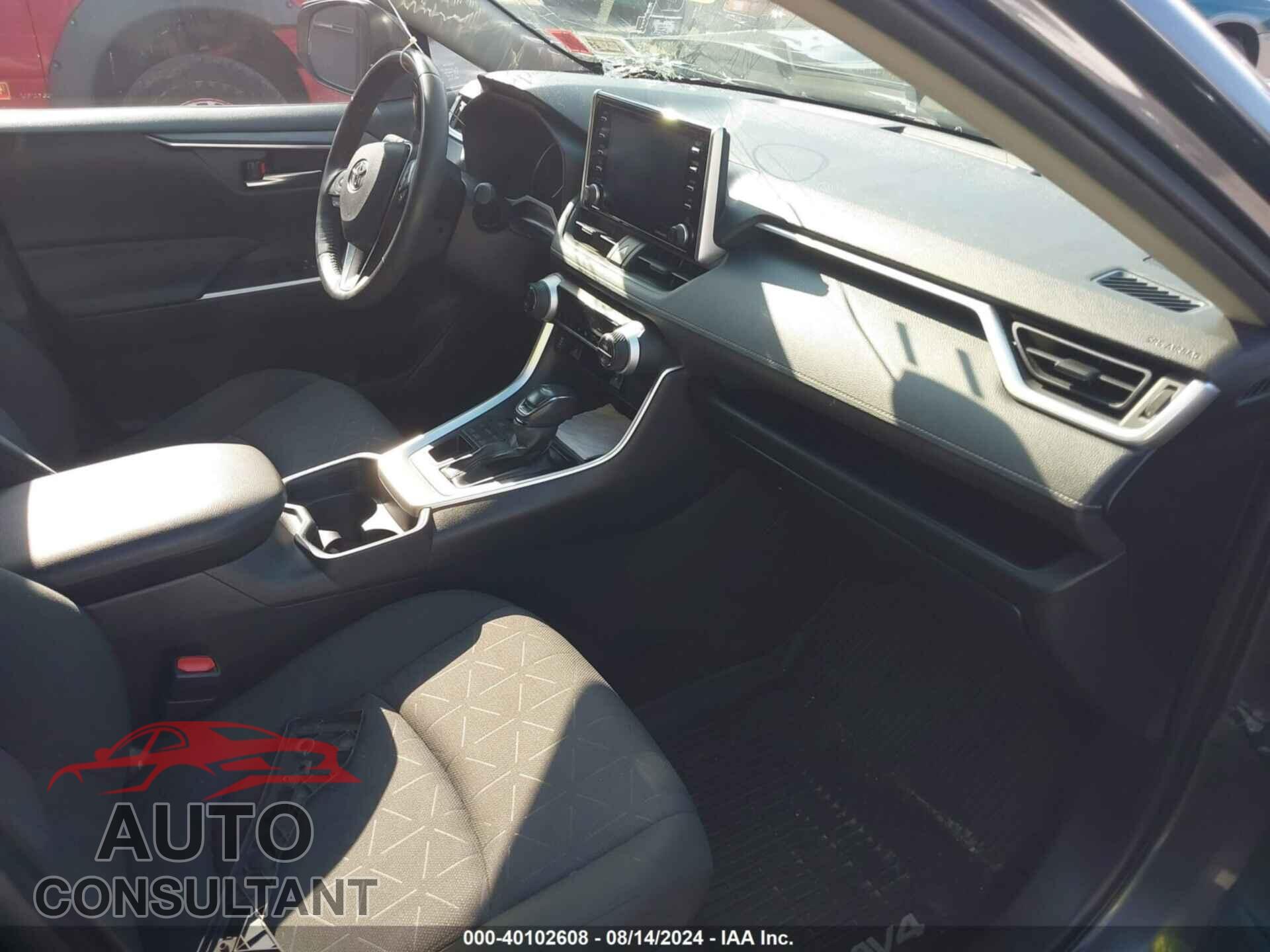TOYOTA RAV4 2019 - JTMP1RFV2KD038361