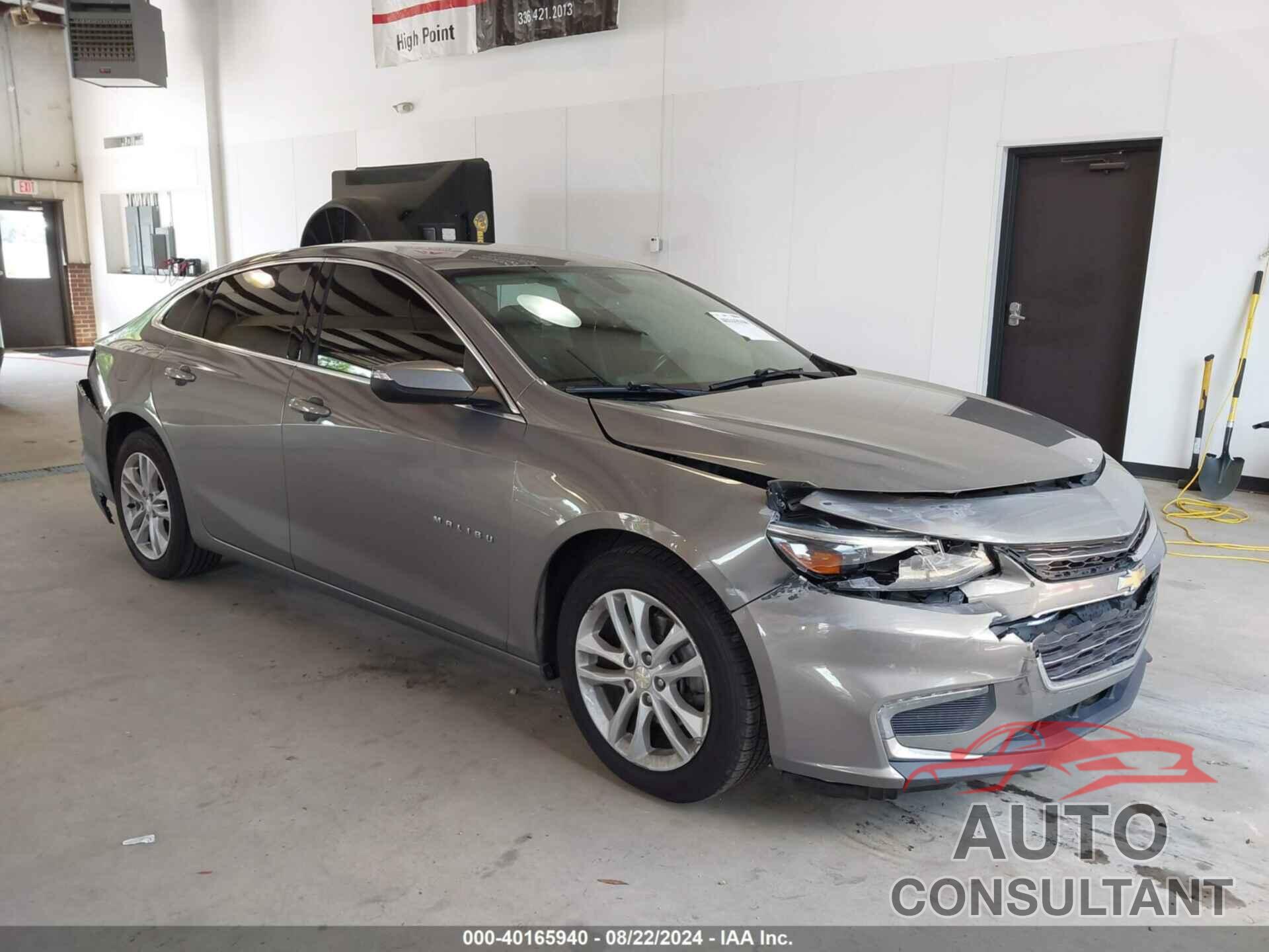 CHEVROLET MALIBU 2017 - 1G1ZE5ST2HF144776