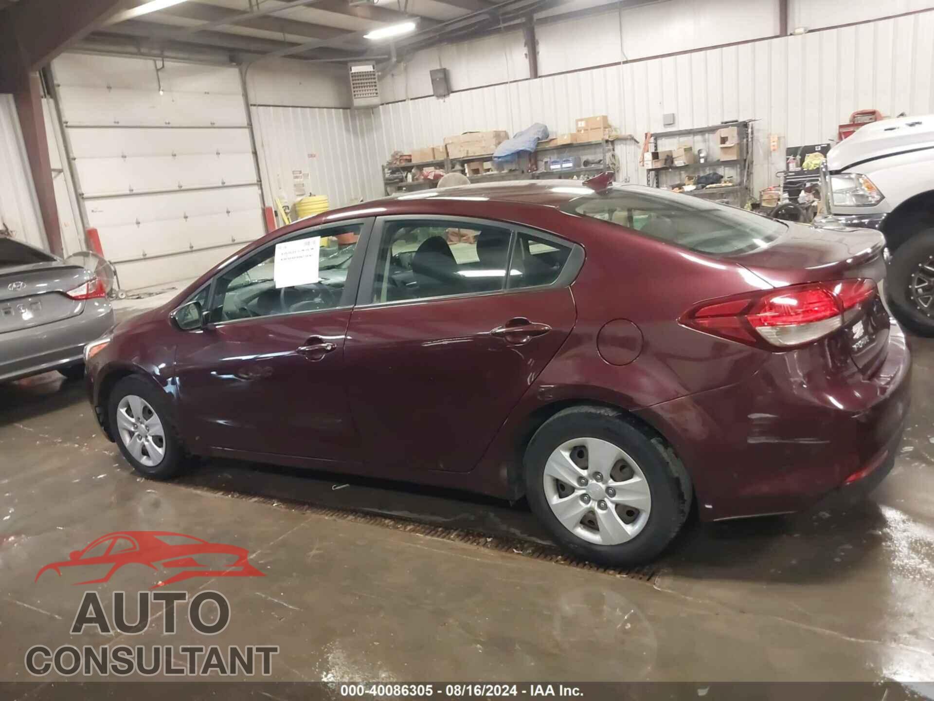 KIA FORTE 2017 - 3KPFL4A74HE140284
