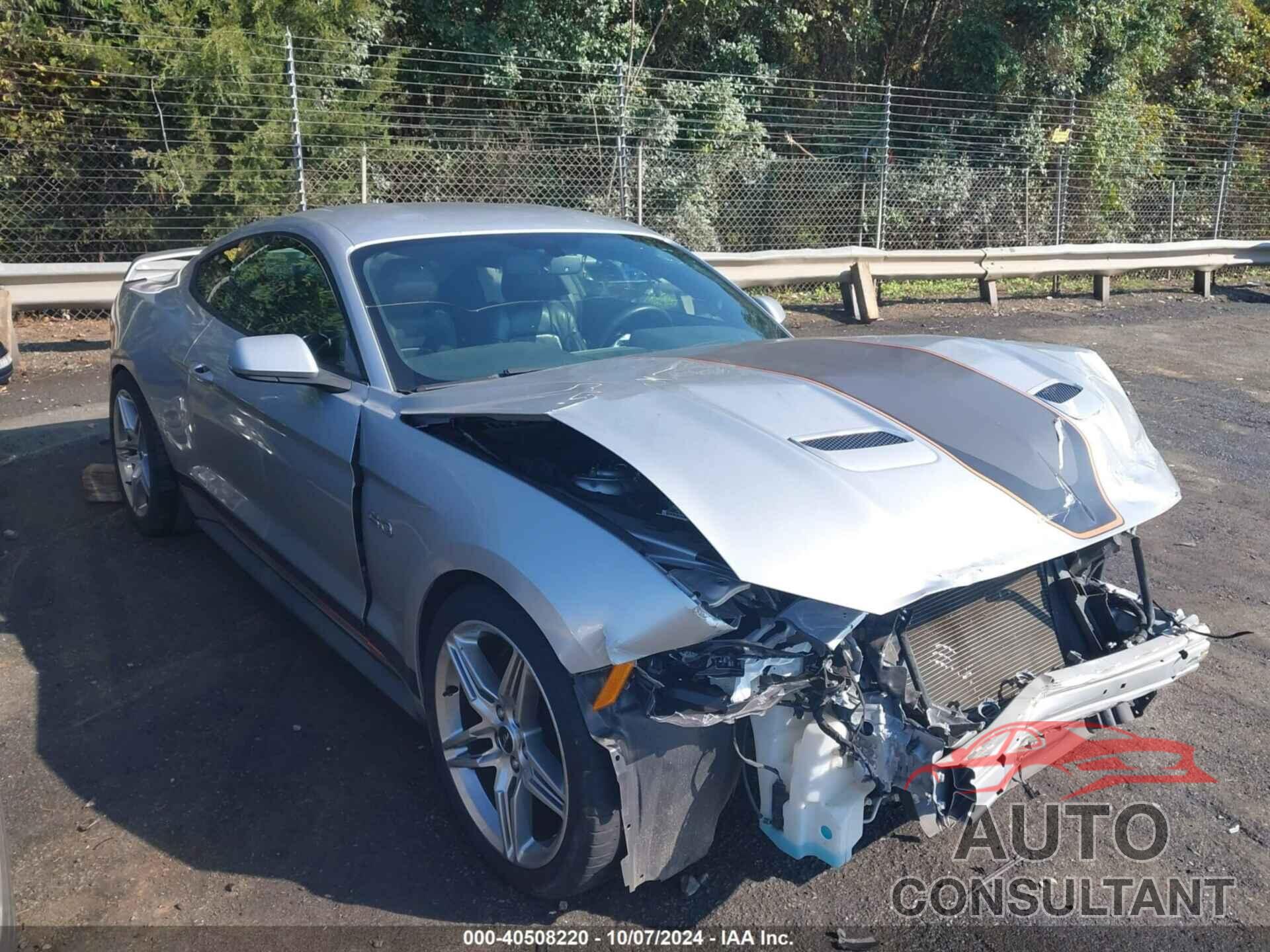 FORD MUSTANG 2018 - 1FA6P8CF7J5158821