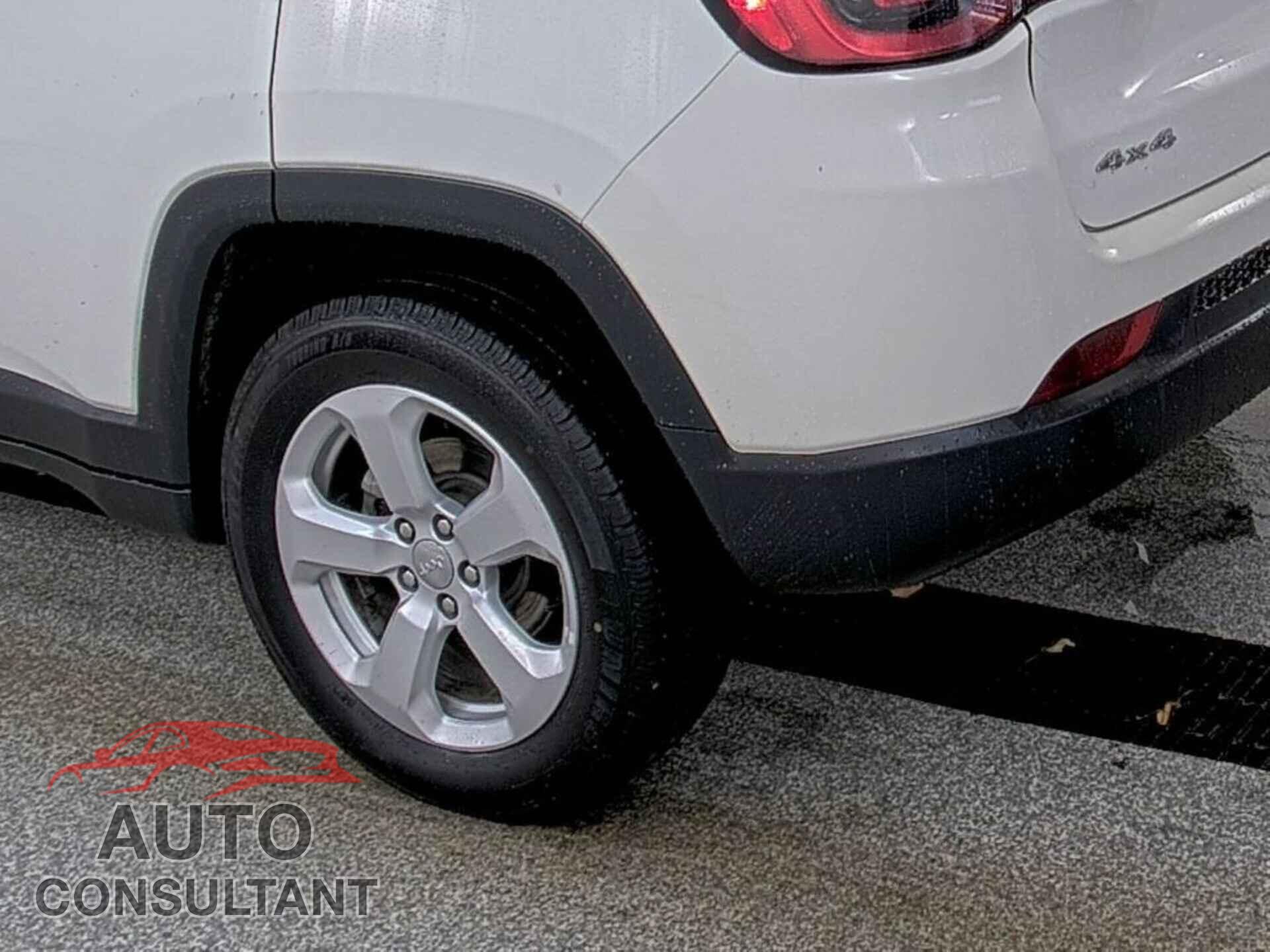 JEEP COMPASS 2020 - 3C4NJDBB3LT250218