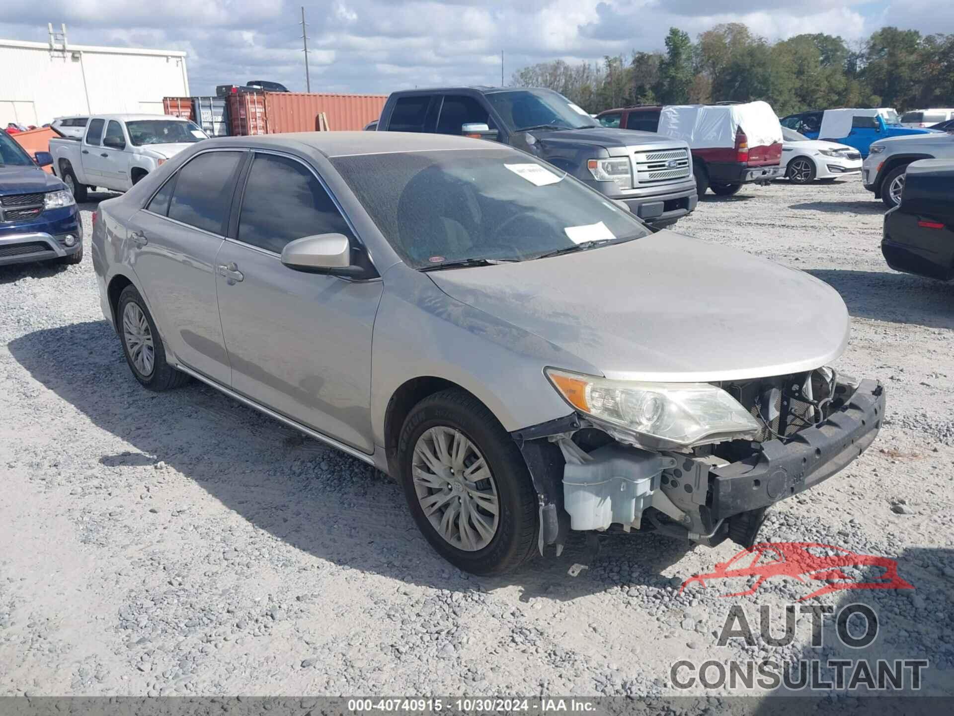 TOYOTA CAMRY 2013 - 4T4BF1FK5DR283582