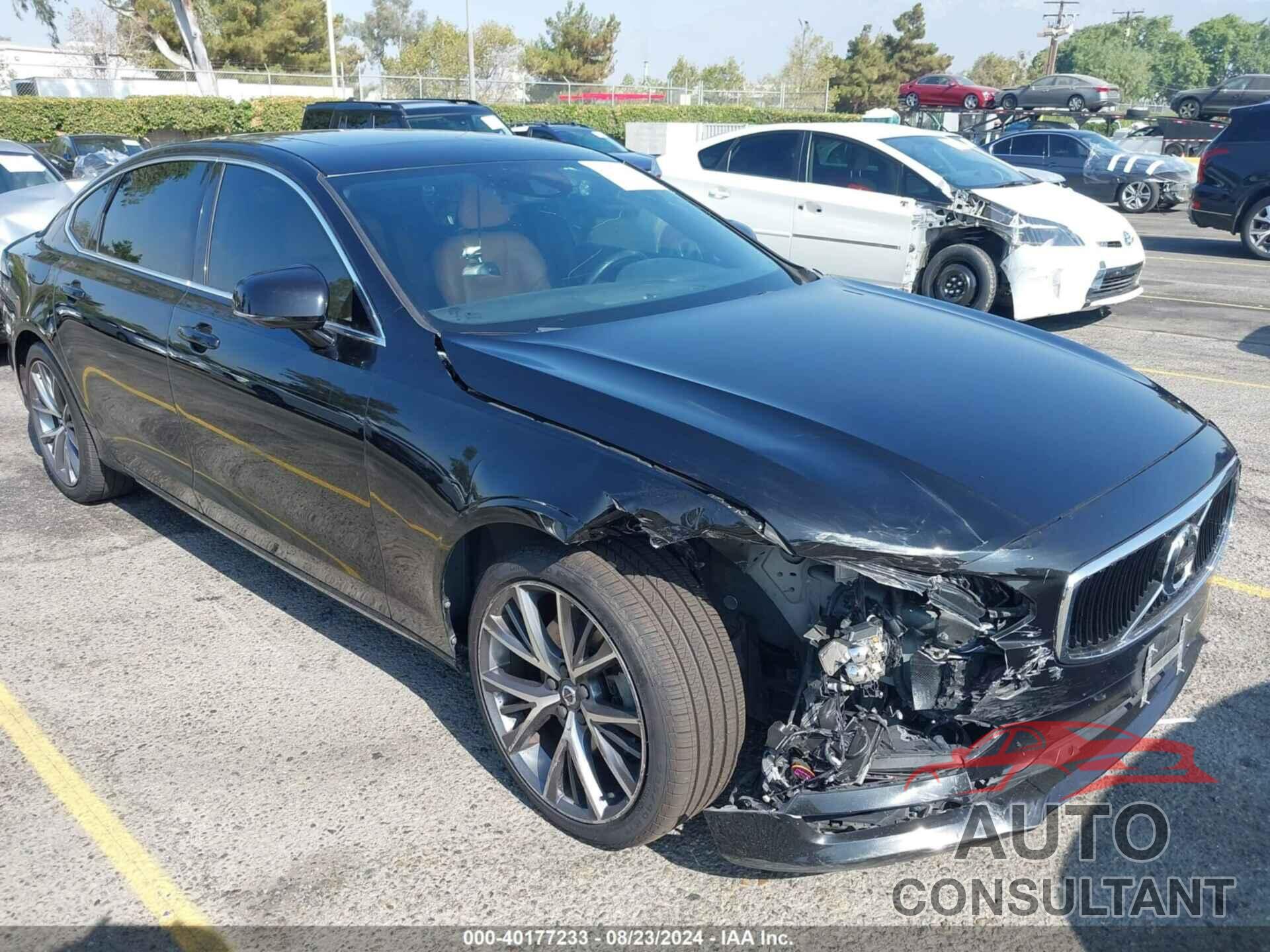 VOLVO S90 2018 - LVY982MK5JP030085