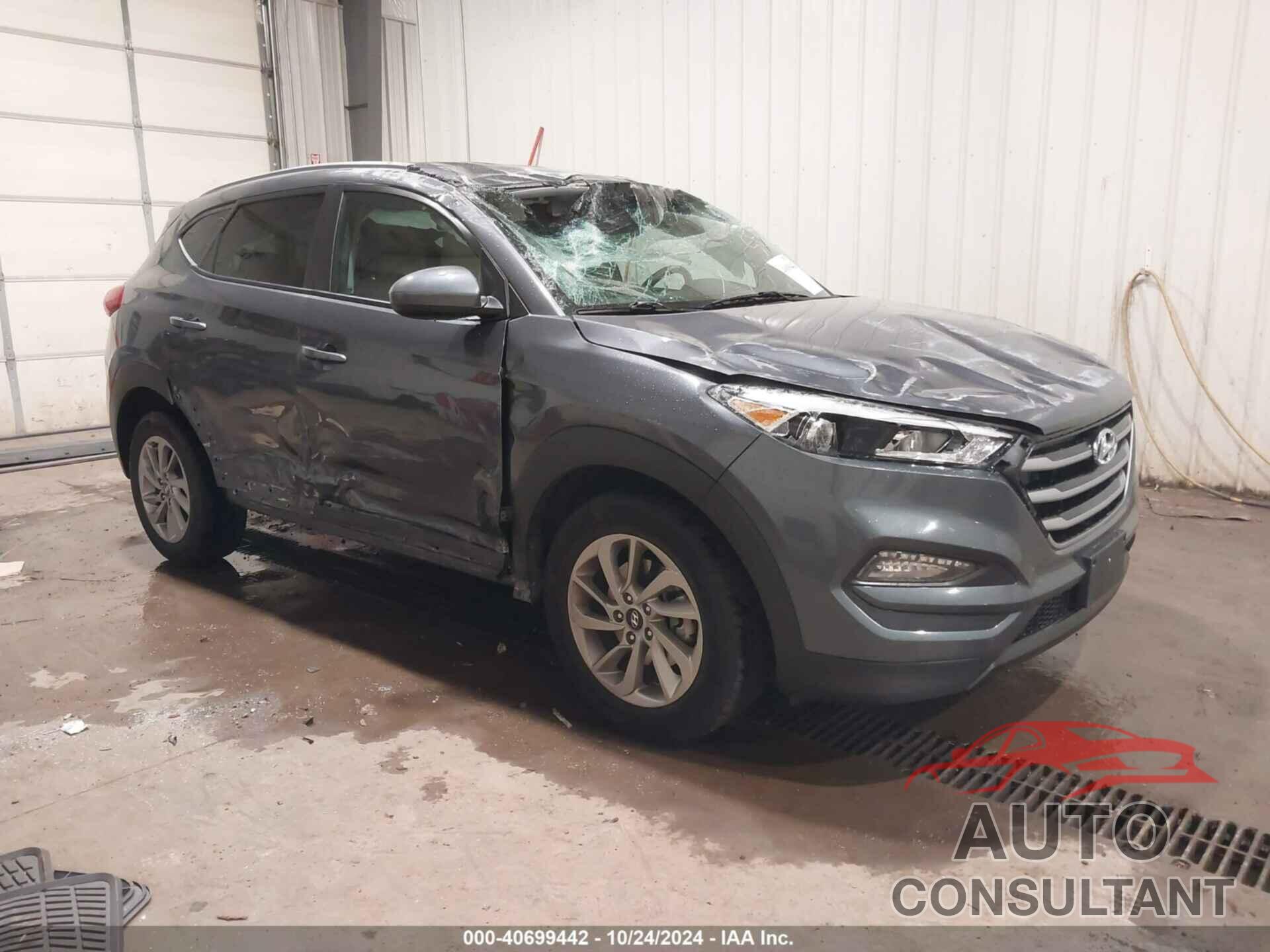 HYUNDAI TUCSON 2018 - KM8J3CA43JU599321