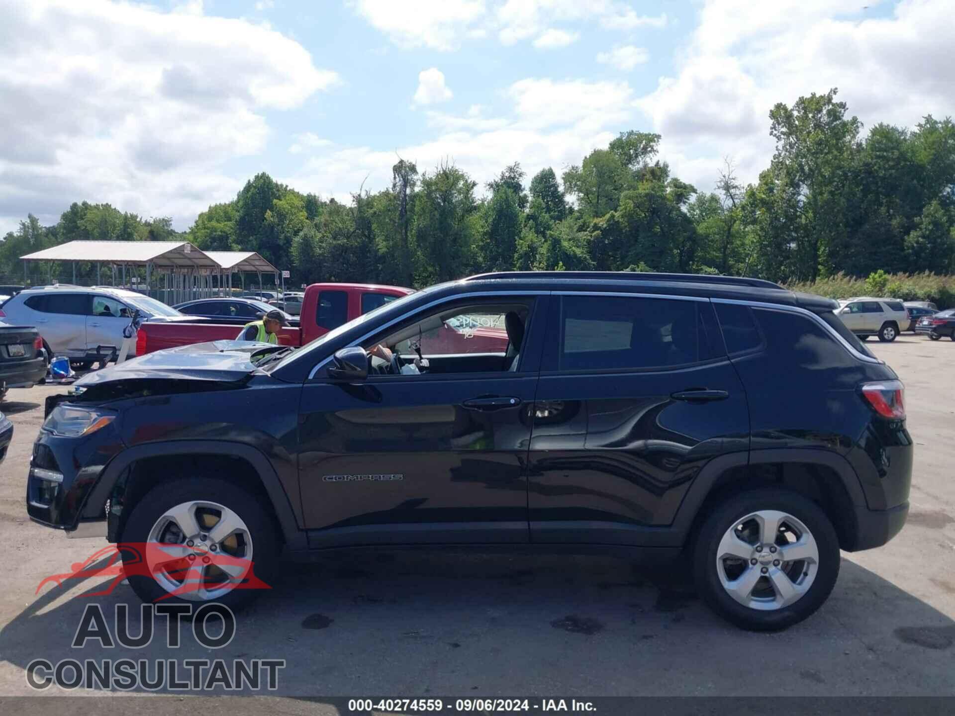 JEEP COMPASS 2019 - 3C4NJDBB9KT806885
