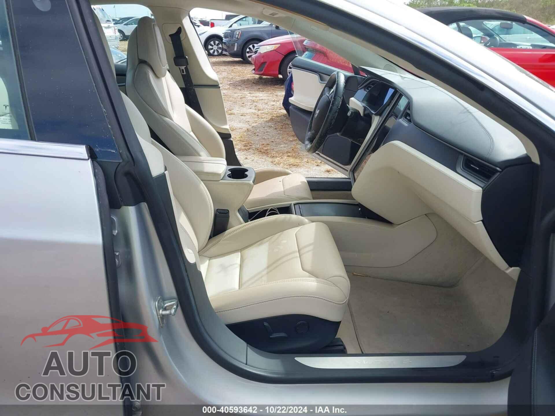 TESLA MODEL S 2018 - 5YJSA1E26JF271492