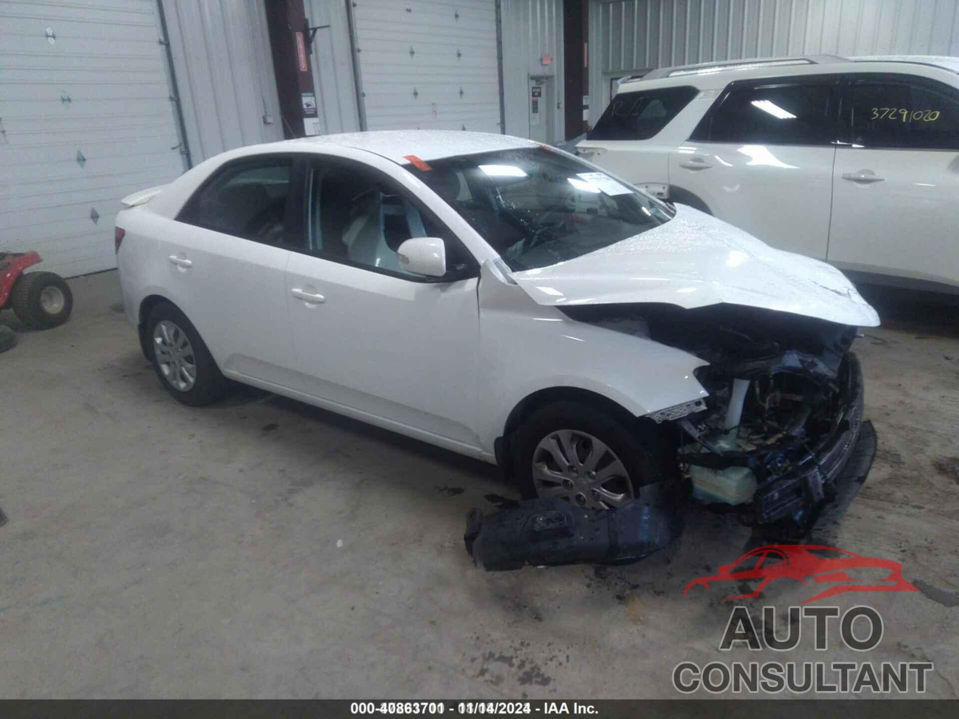 KIA FORTE 2010 - KNAFU4A21A5859041