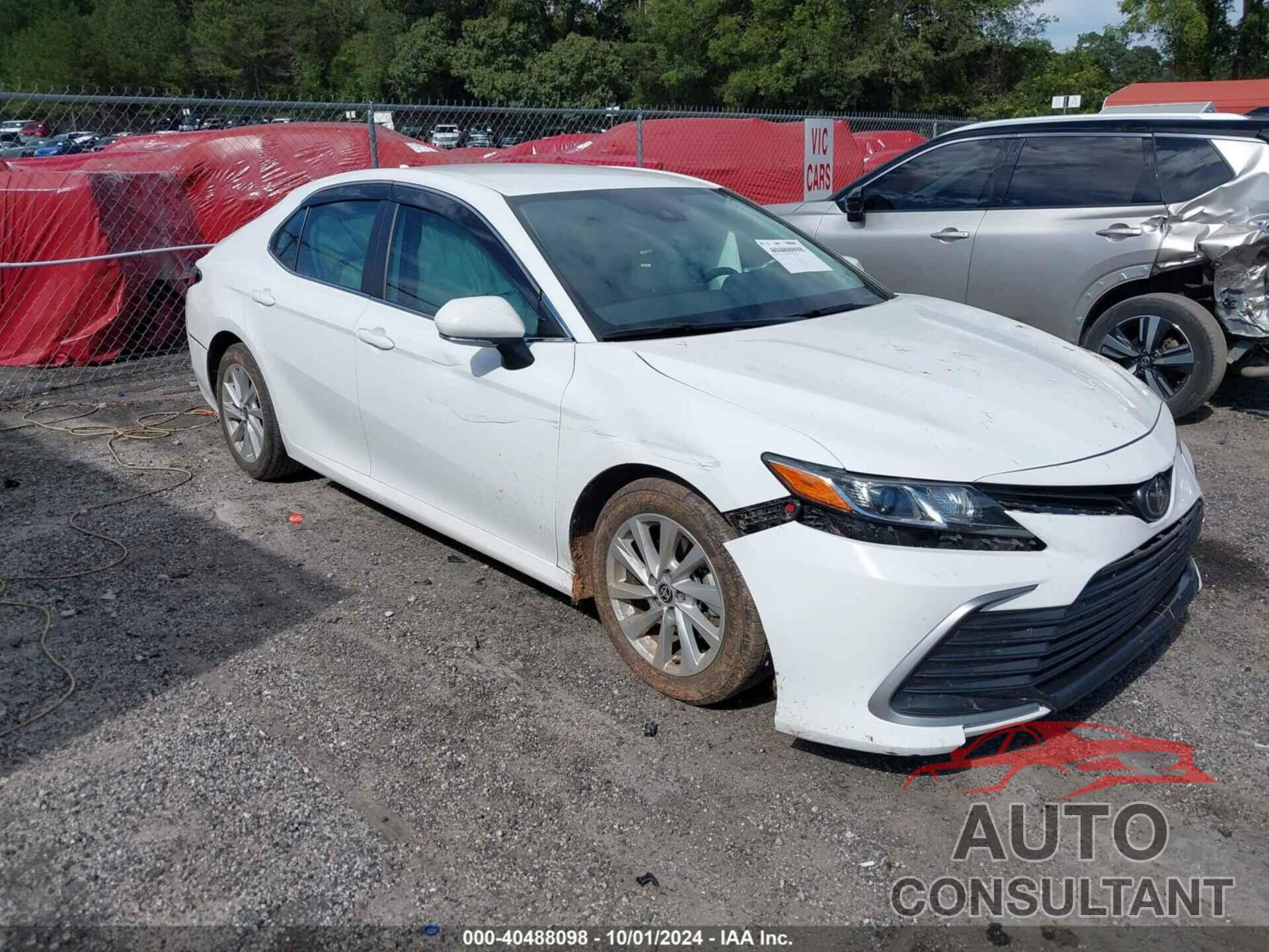 TOYOTA CAMRY 2022 - 4T1R11AK8NU675228