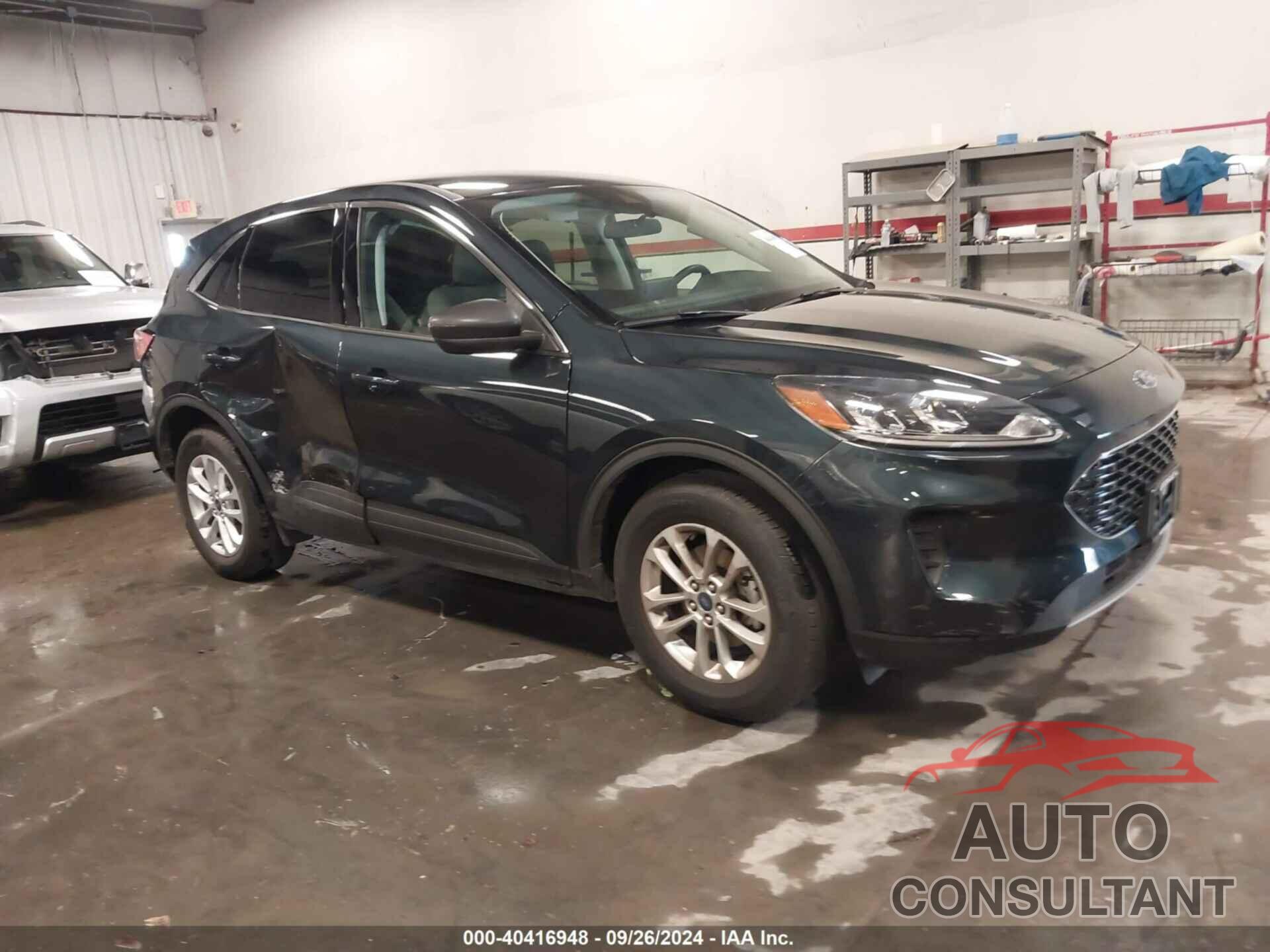 FORD ESCAPE 2022 - 1FMCU9G62NUB26260