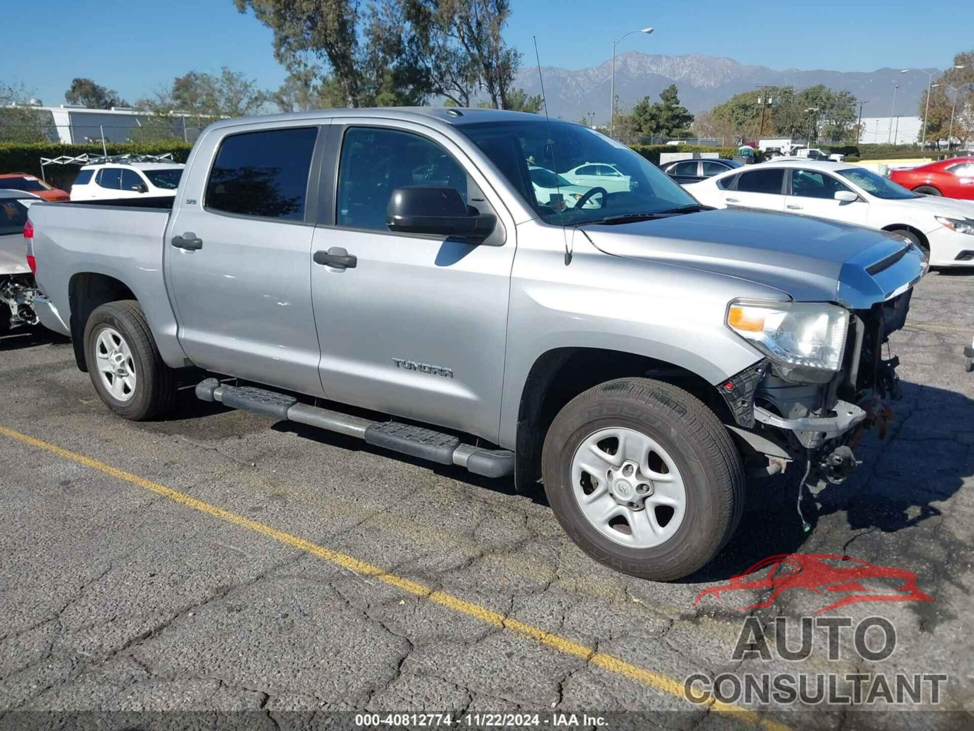 TOYOTA TUNDRA 2017 - 5TFEM5F13HX111961