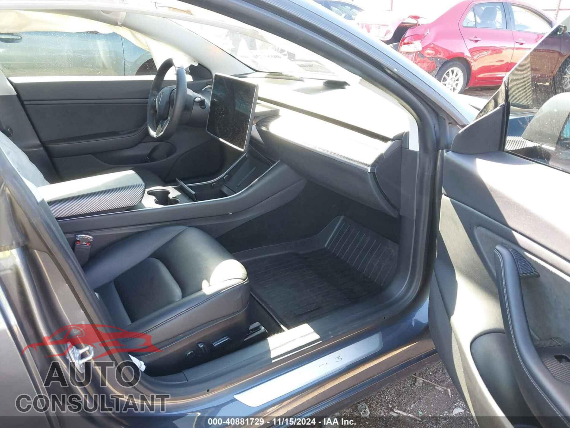 TESLA MODEL 3 2020 - 5YJ3E1EC2LF713348