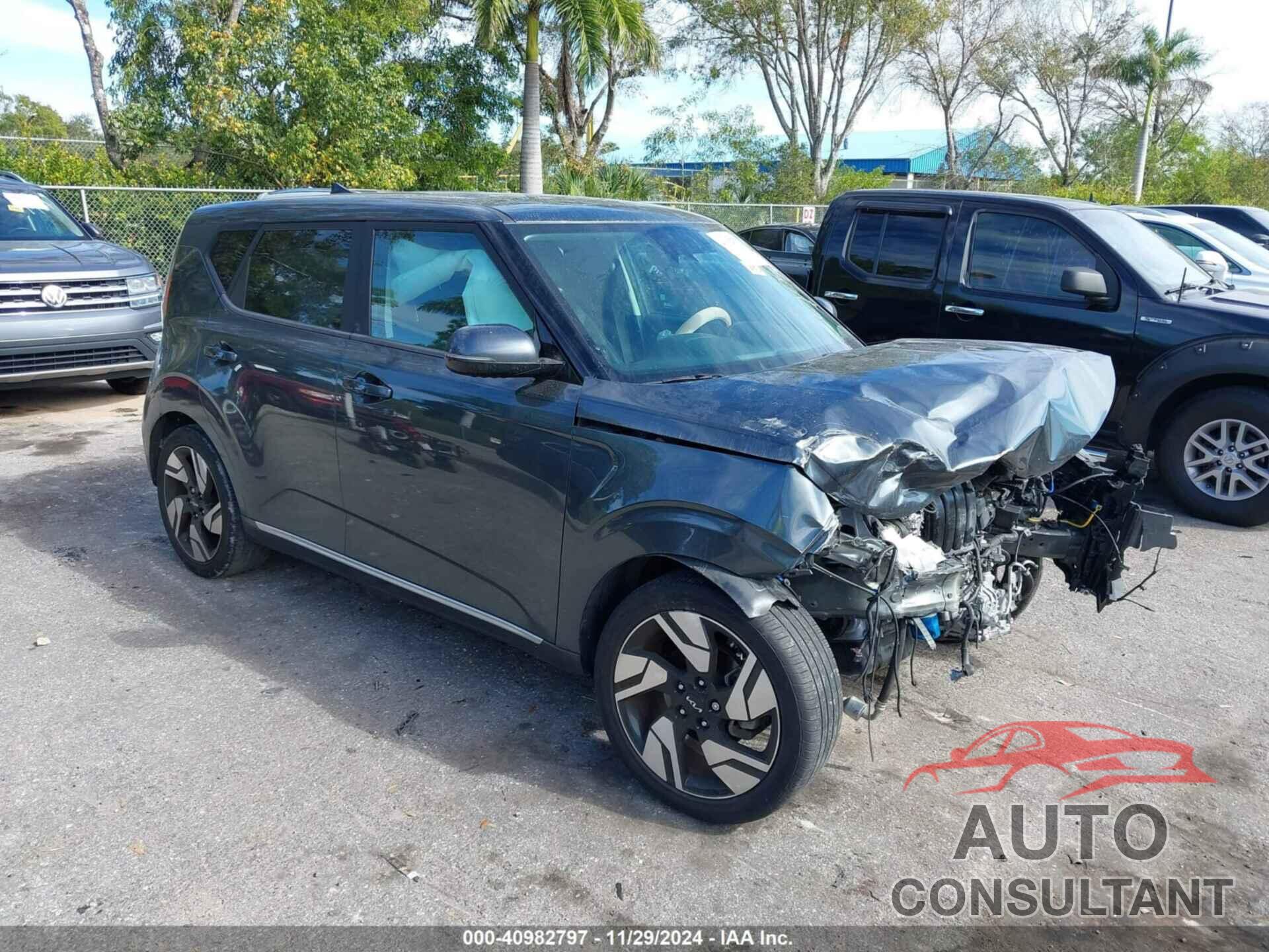 KIA SOUL 2023 - KNDJ53AU6P7192096