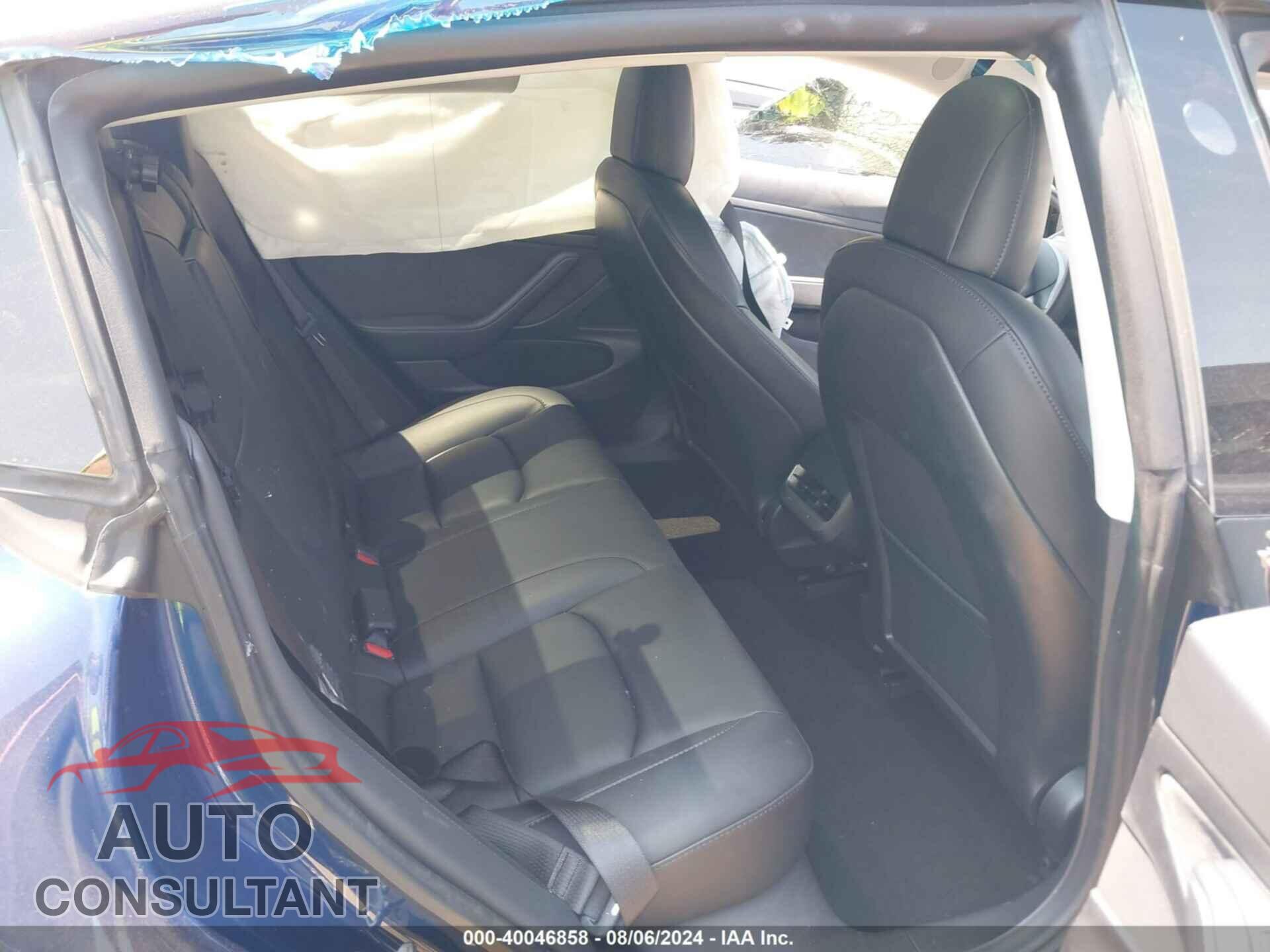 TESLA MODEL 3 2021 - 5YJ3E1EA5MF859470