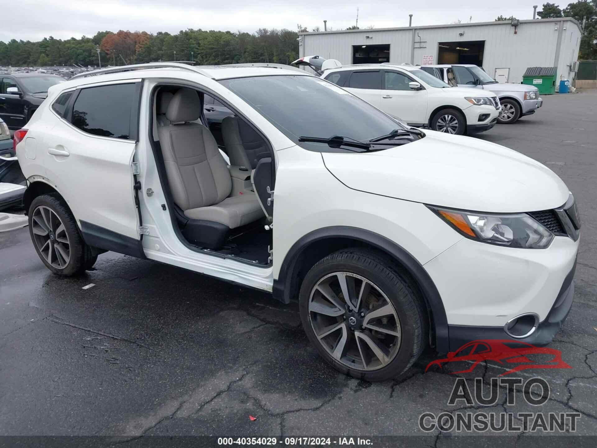 NISSAN ROGUE SPORT 2019 - JN1BJ1CRXKW325036