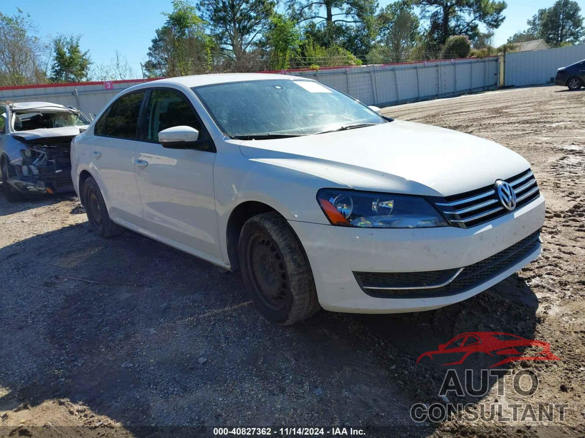 VOLKSWAGEN PASSAT 2014 - 1VWAT7A31EC114430