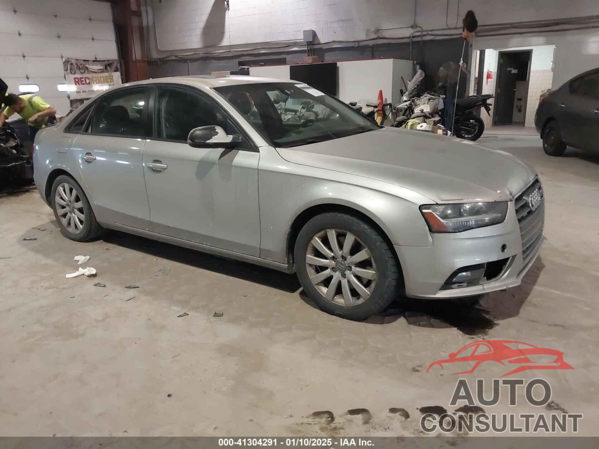 AUDI A4 2014 - WAUBFAFL3EN009331