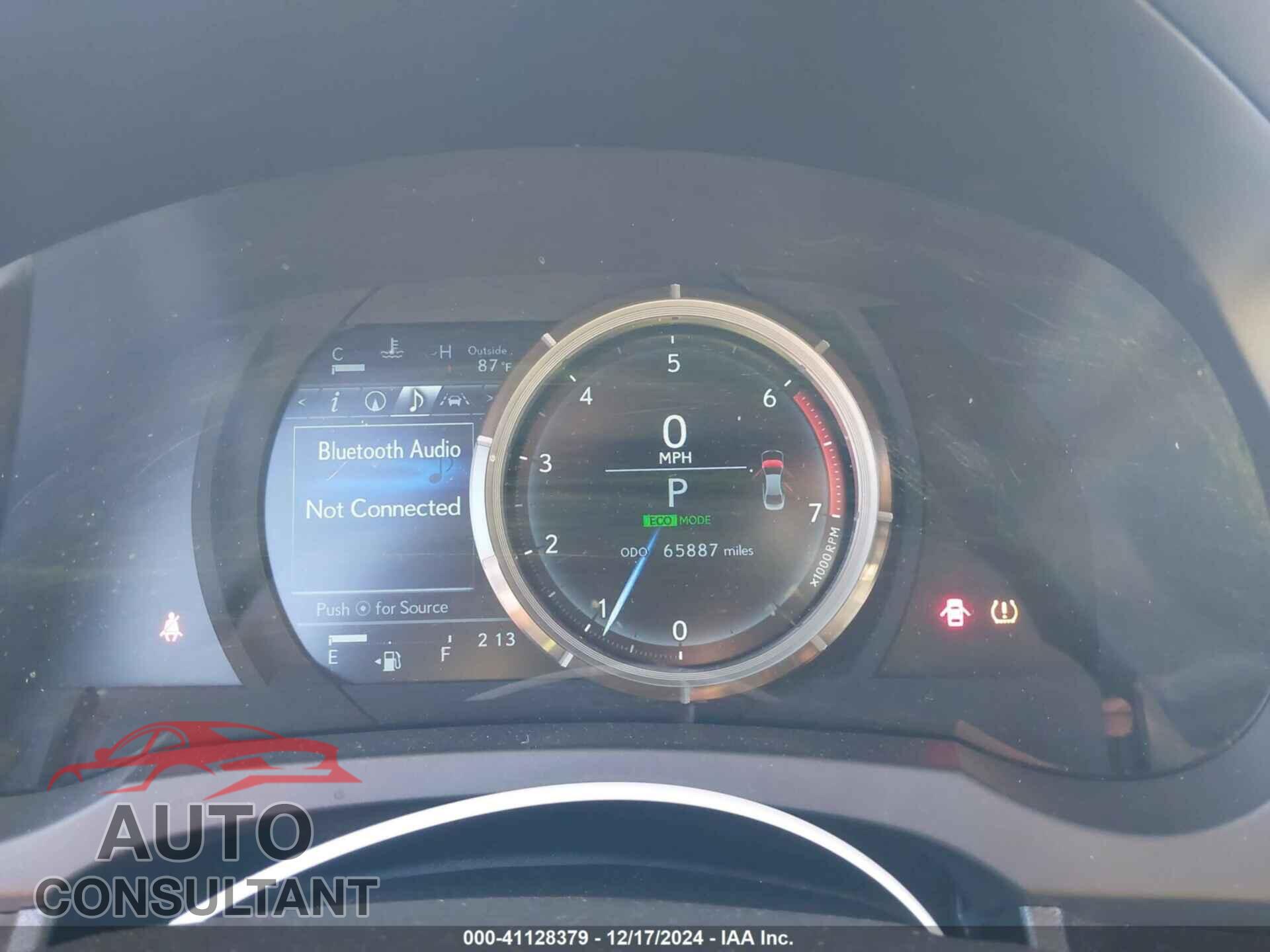 LEXUS IS 200T 2017 - JTHBA1D21H5049938