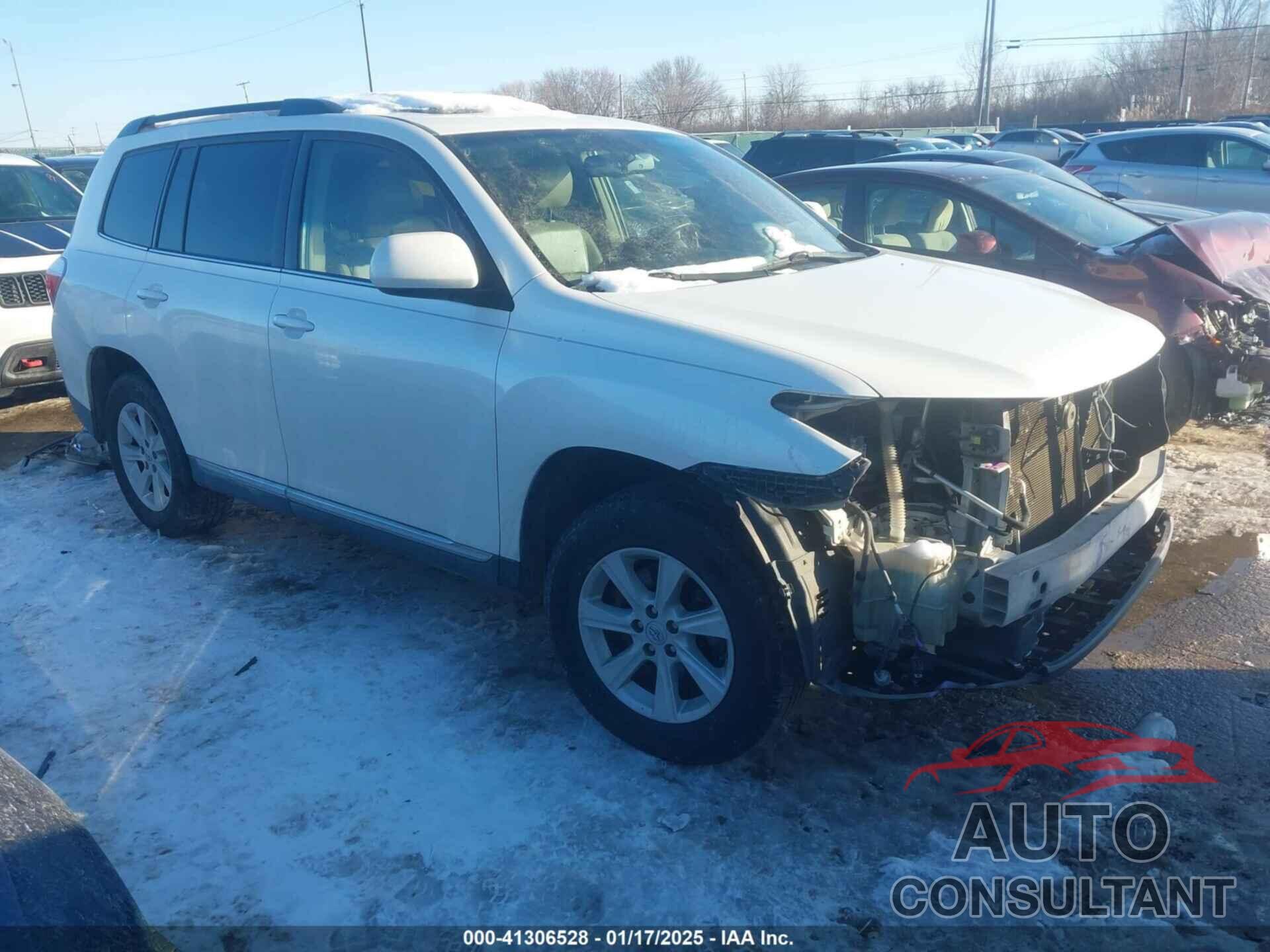 TOYOTA HIGHLANDER 2013 - 5TDBK3EH8DS269157