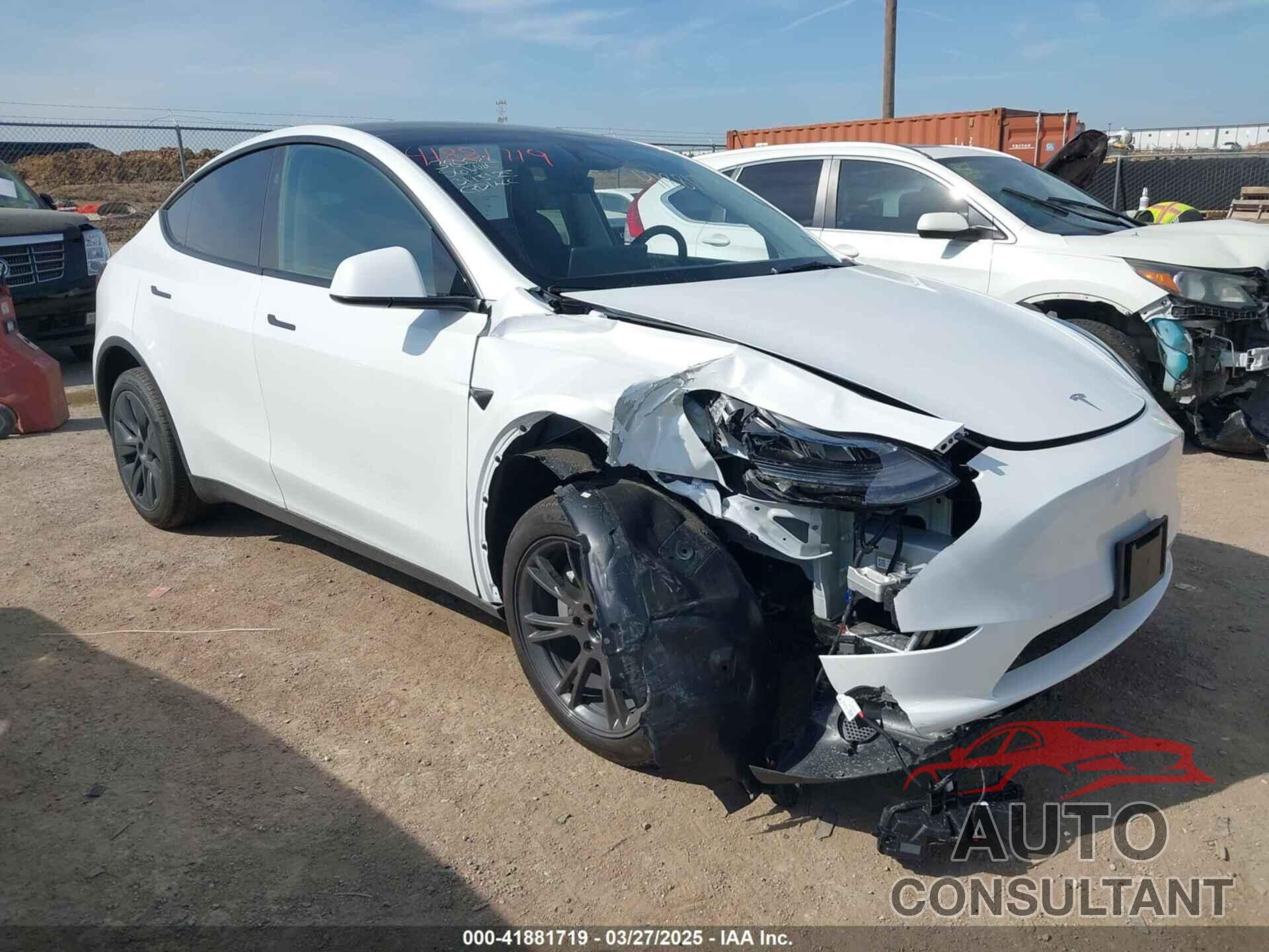 TESLA MODEL Y 2025 - 7SAYGDED7SA373784