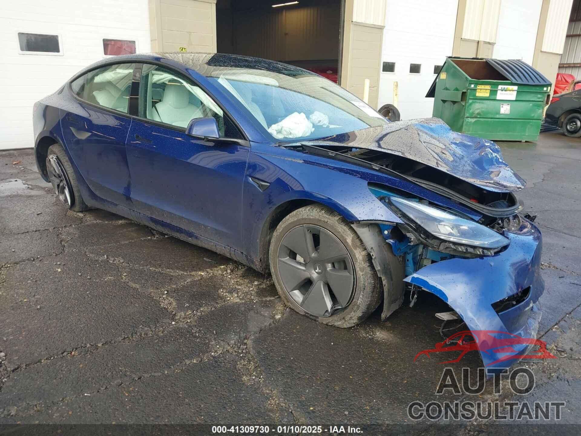 TESLA MODEL 3 2023 - 5YJ3E1EA0PF551837