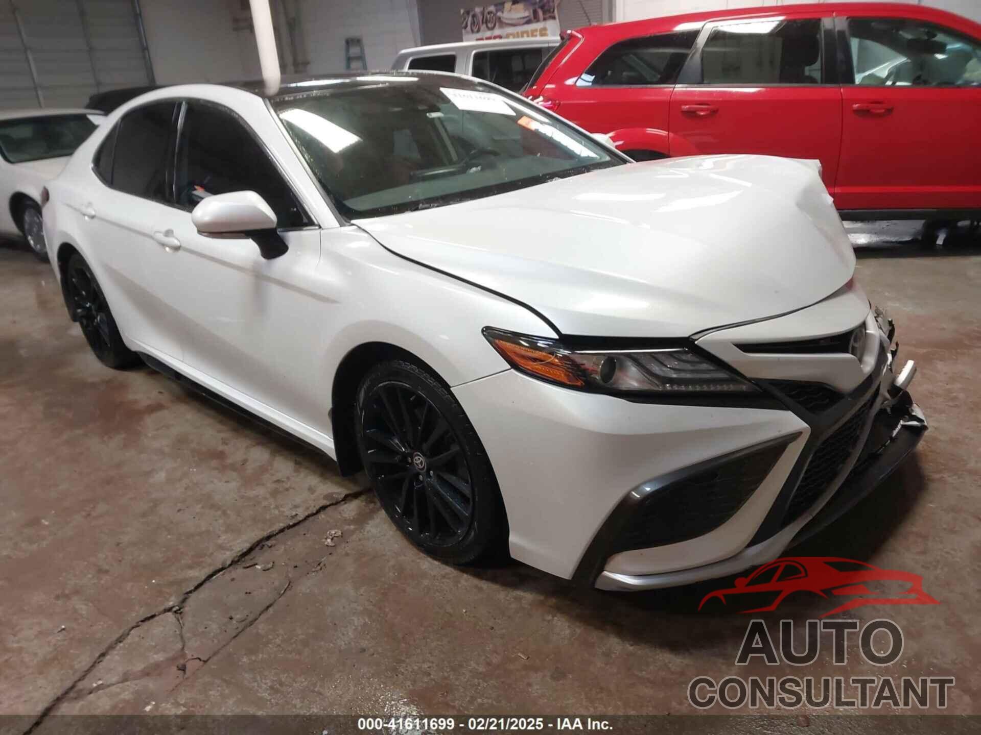 TOYOTA CAMRY 2021 - 4T1K61AK6MU587506