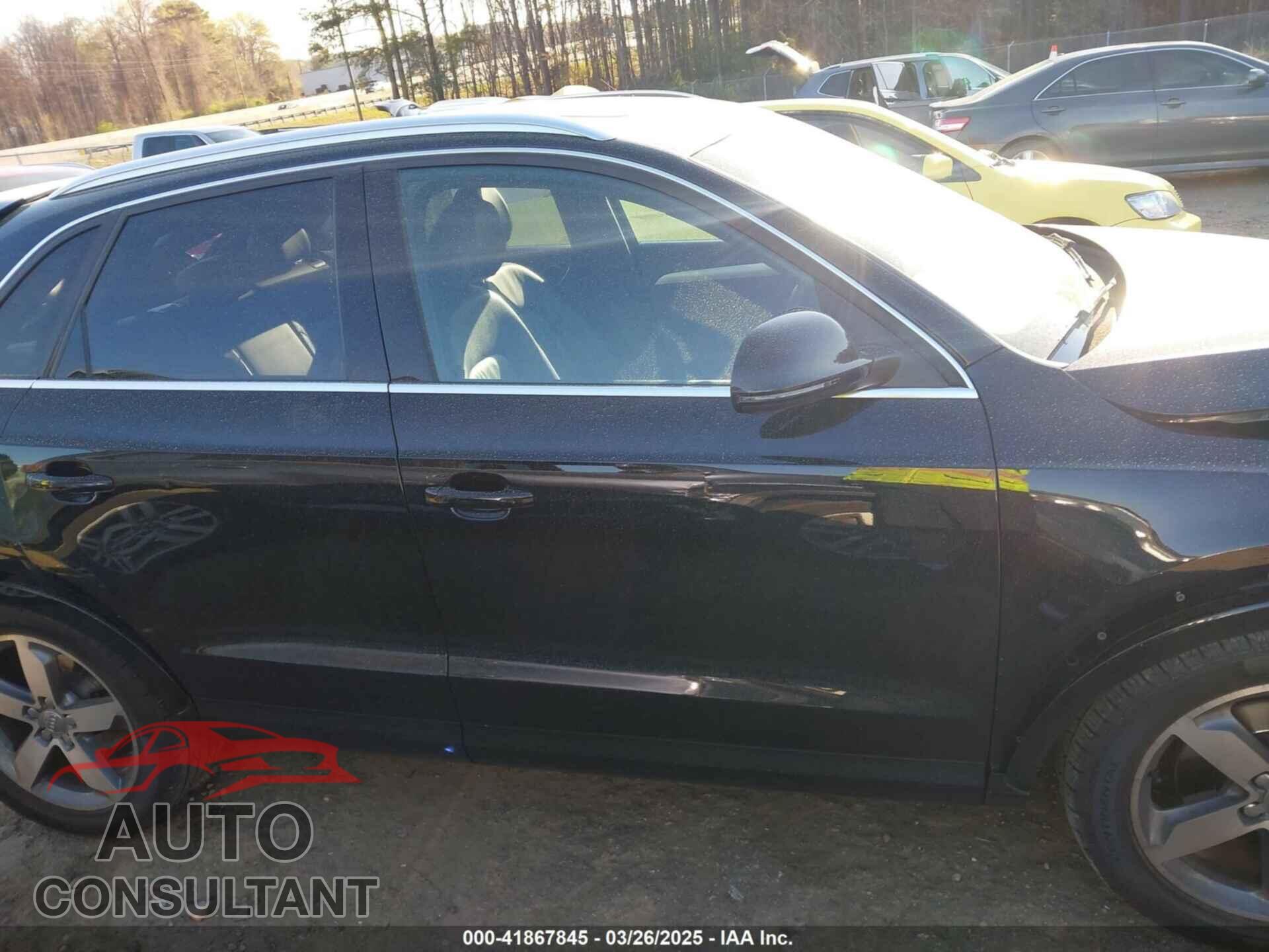 AUDI Q3 2015 - WA1BFCFS2FR005944