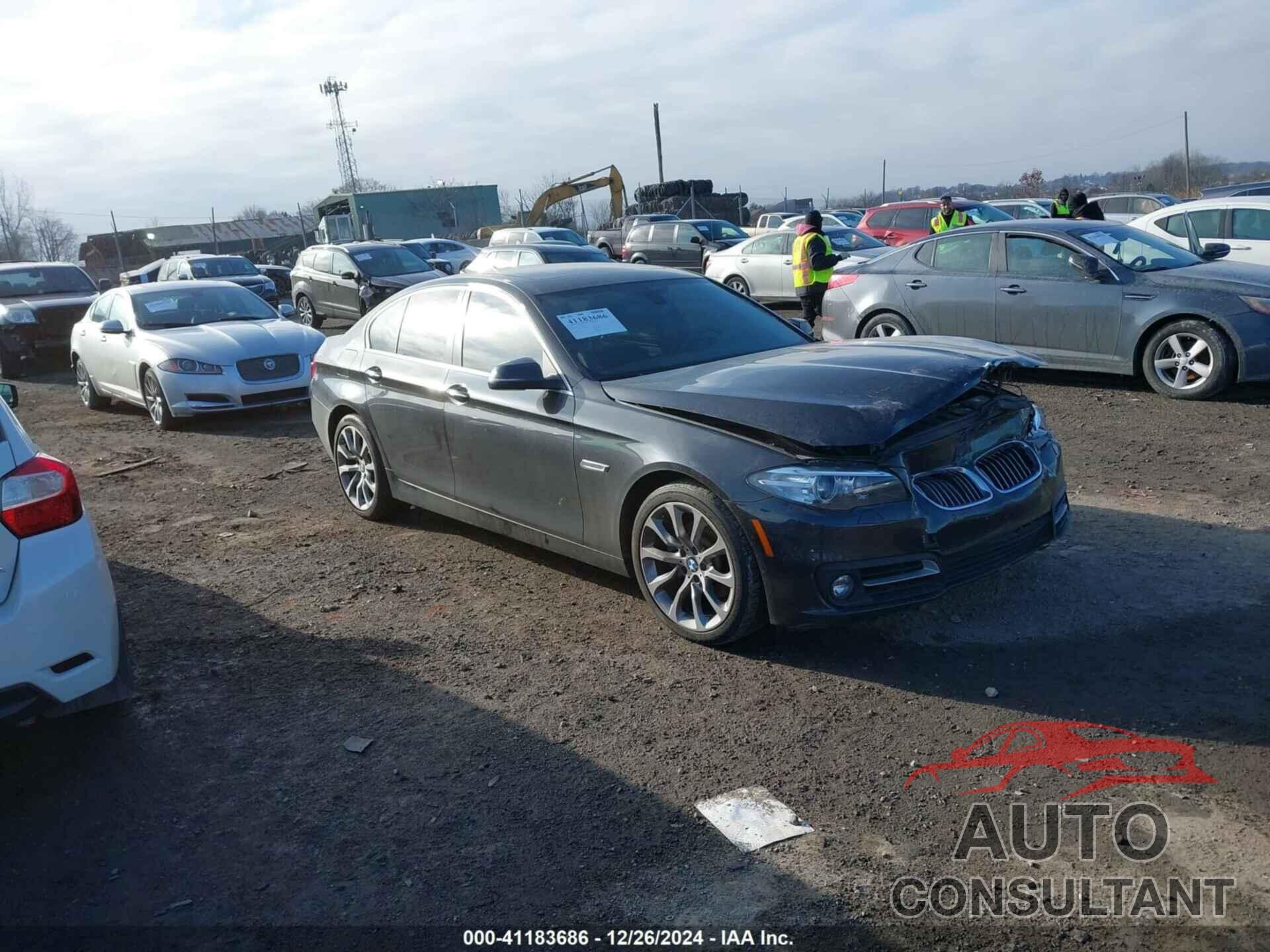 BMW 528I 2015 - WBA5A7C55FG142666