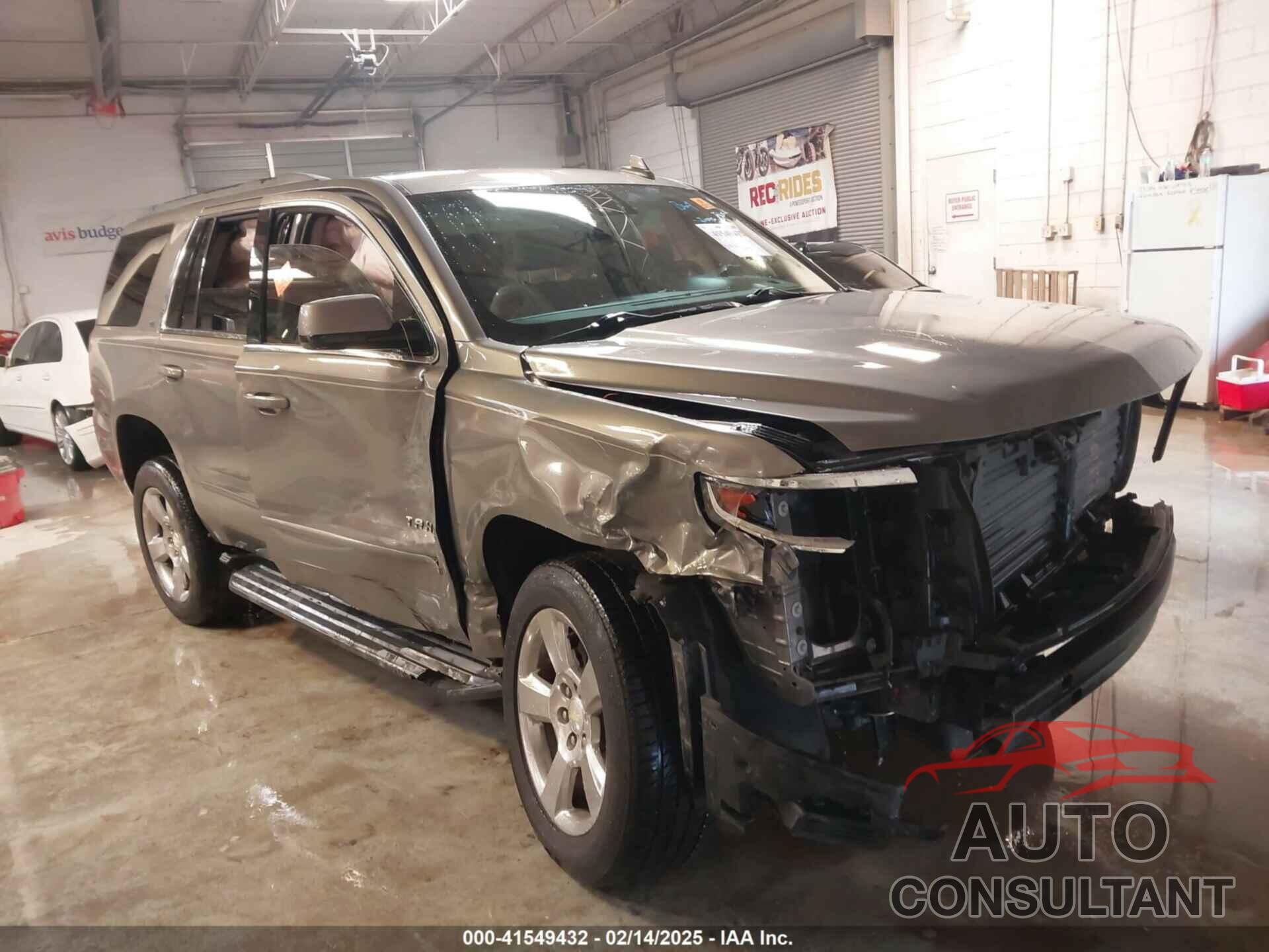 CHEVROLET TAHOE 2017 - 1GNSCBKC8HR397846