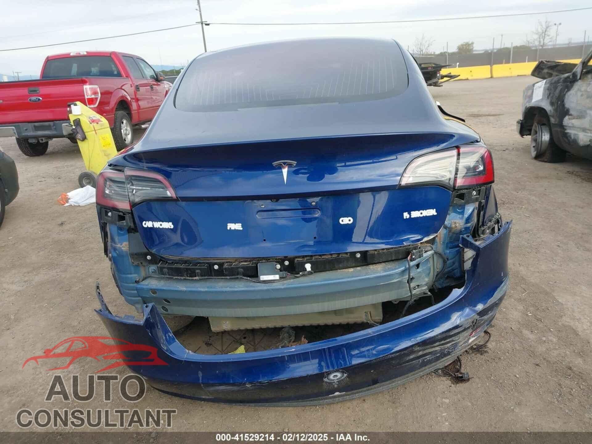 TESLA MODEL 3 2018 - 5YJ3E1EA3JF043451